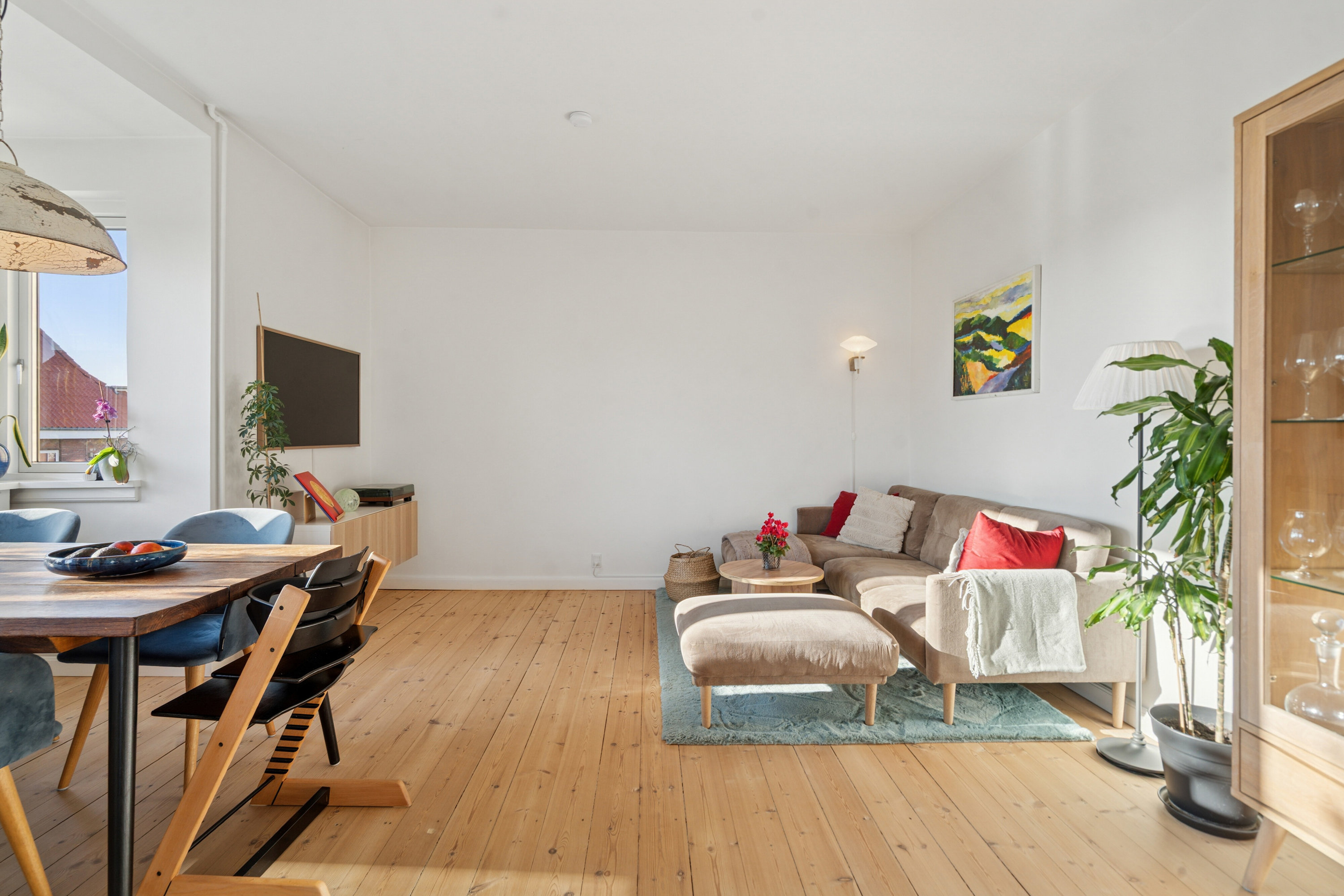 Fremhævet stue billede i fuldskærmstilstand. Billede af Teisensvej 2B, 1. tv., 5000 Odense C