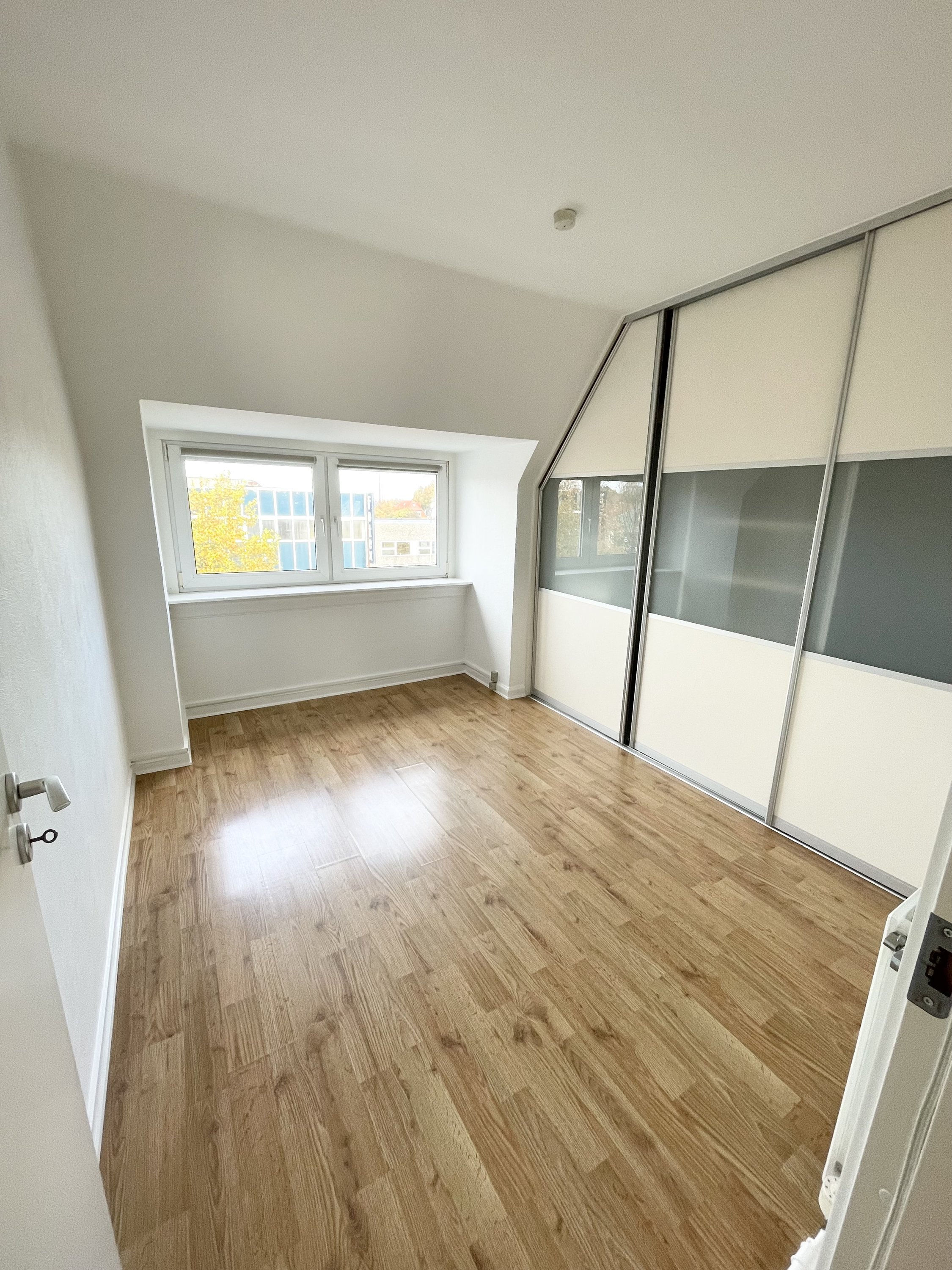 Fremhævet  billede i fuldskærmstilstand. Billede af Middelfartvej 114, 2., Bolbro, 5200 Odense V