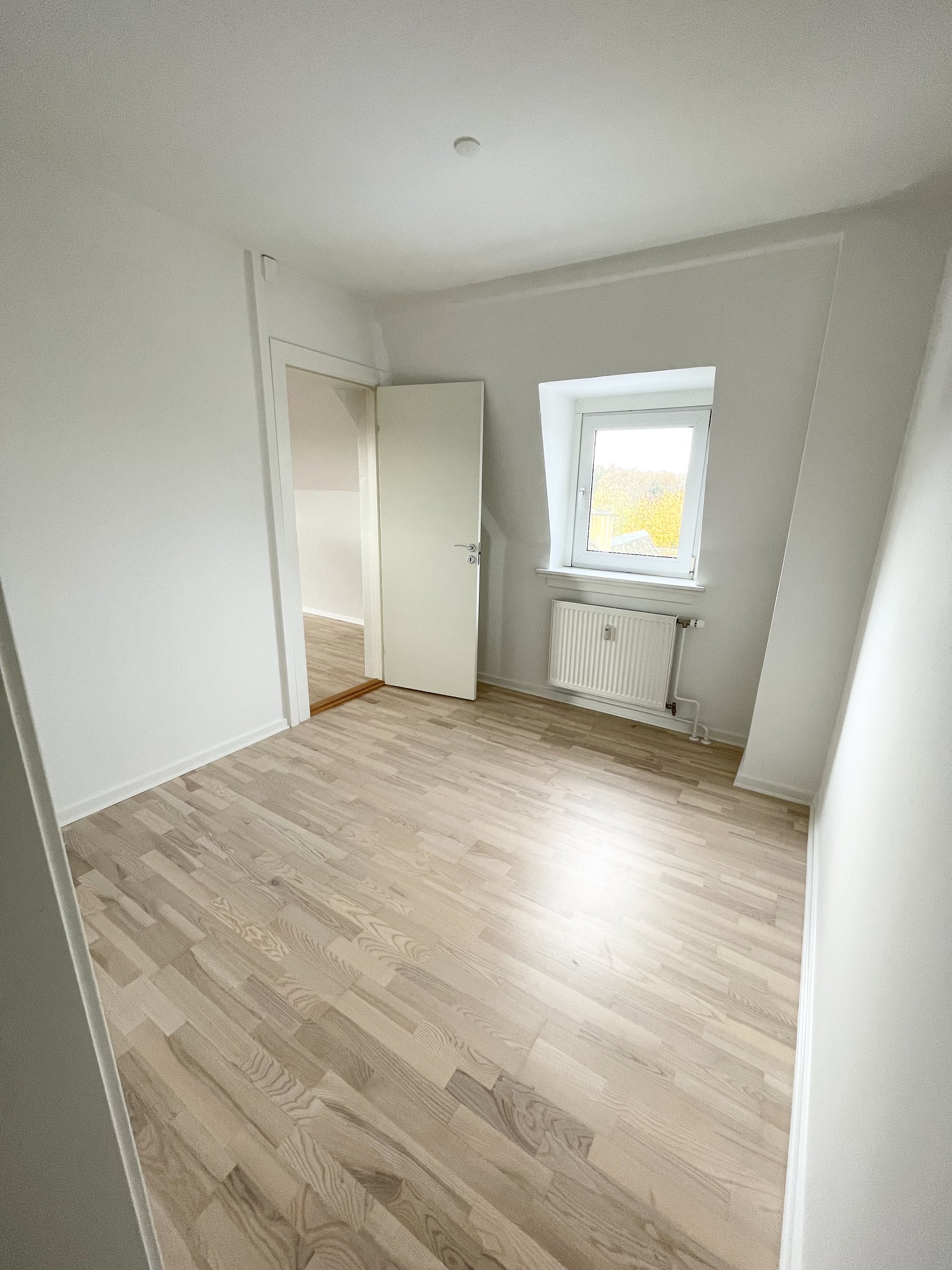 Fremhævet  billede i fuldskærmstilstand. Billede af Middelfartvej 114, 2., Bolbro, 5200 Odense V