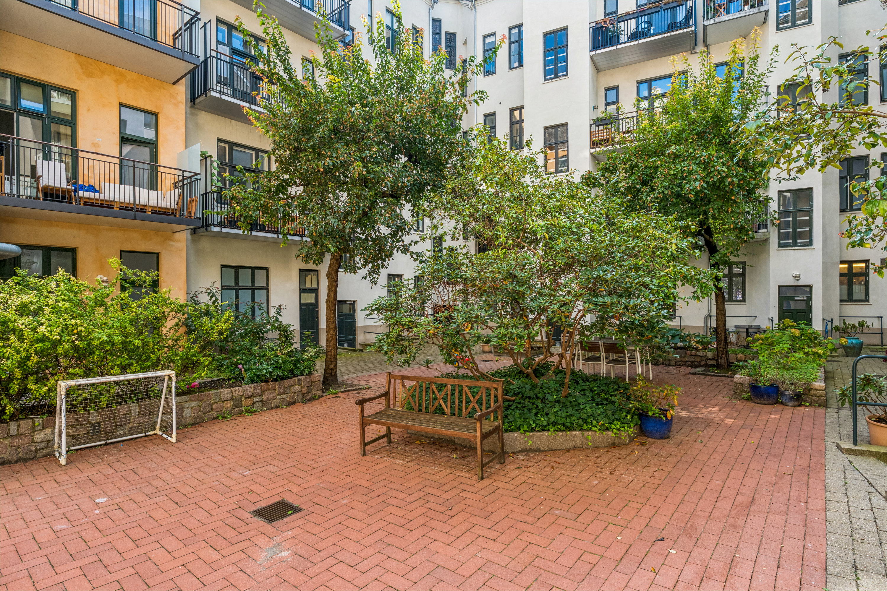 Fremhævet ejendom 1 billede i fuldskærmstilstand. Billede af Kong Oscars Gade 6, st.. th., 2100 København Ø