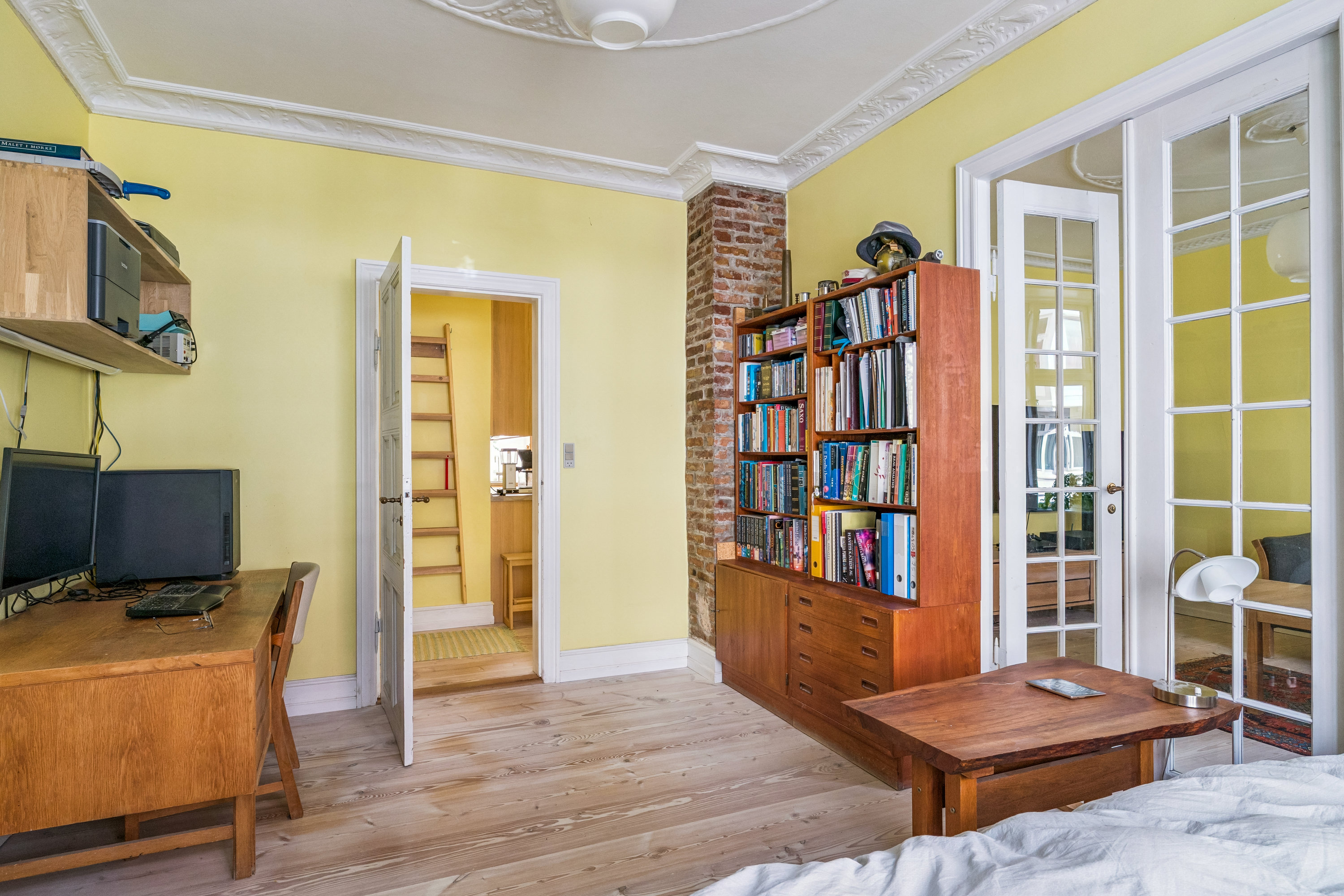 Fremhævet stue billede i fuldskærmstilstand. Billede af Kong Oscars Gade 6, st.. th., 2100 København Ø