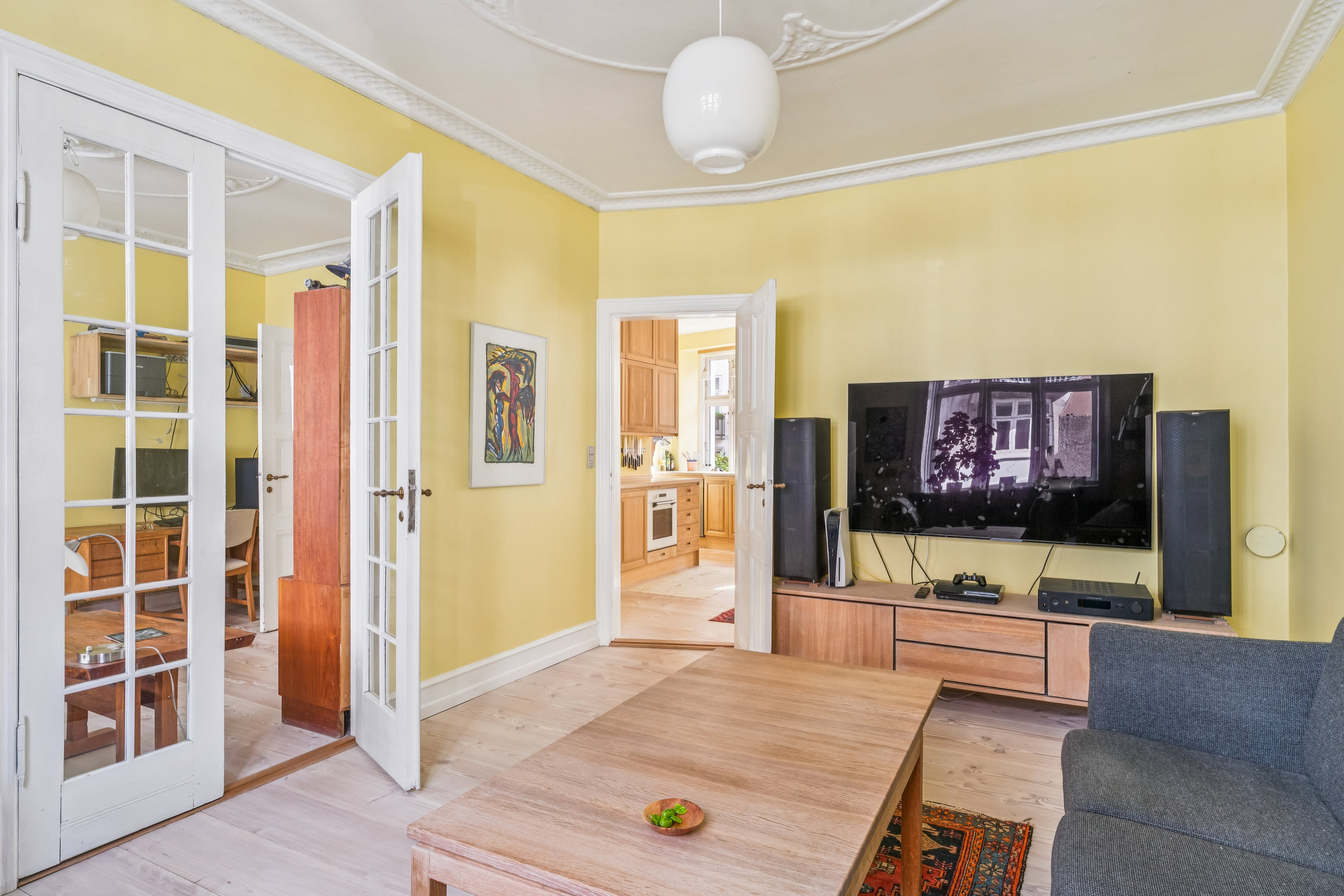 Miniaturebillede 1: stue. Billede af Kong Oscars Gade 6, st.. th., 2100 København Ø