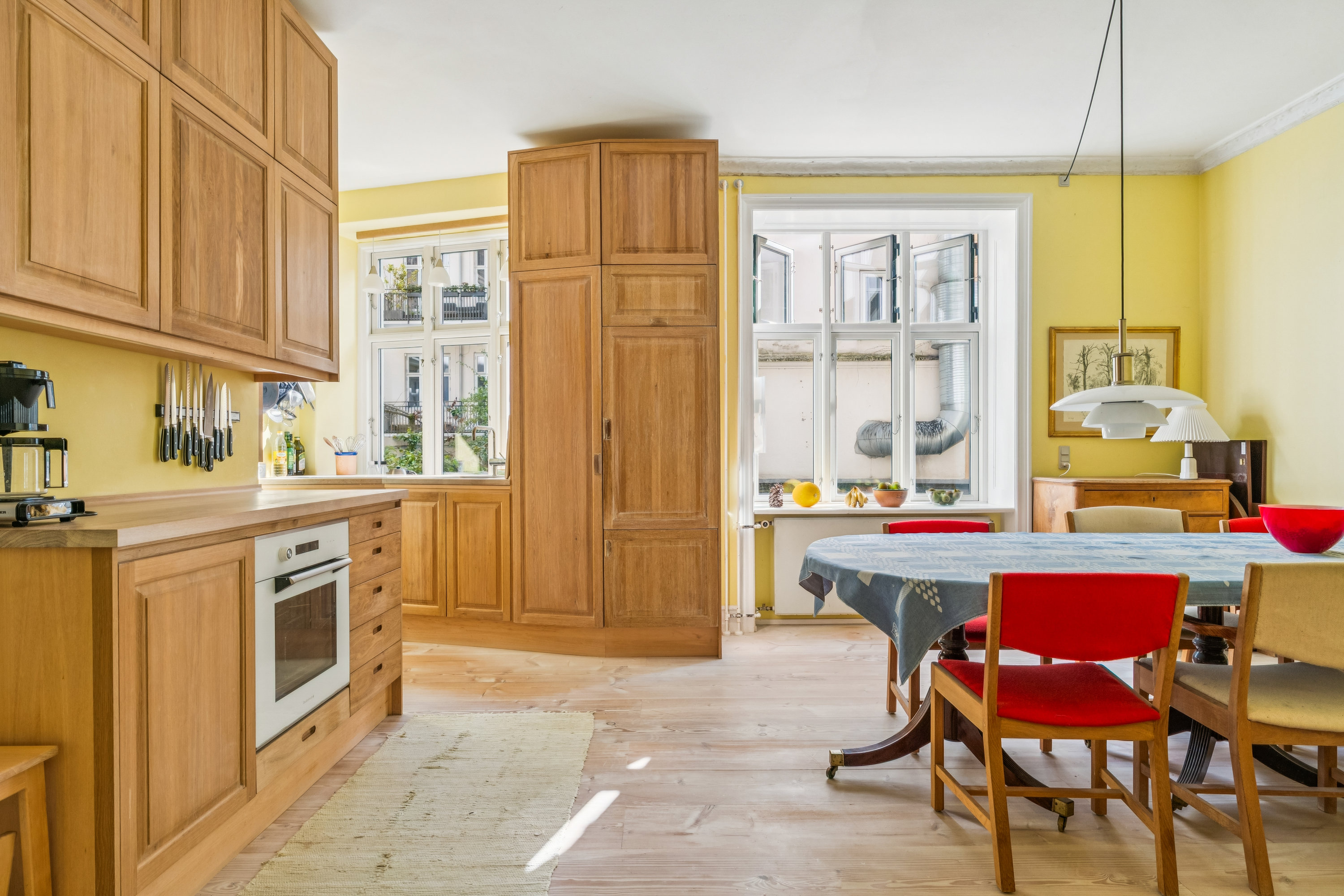 Fremhævet køkken billede i fuldskærmstilstand. Billede af Kong Oscars Gade 6, st.. th., 2100 København Ø