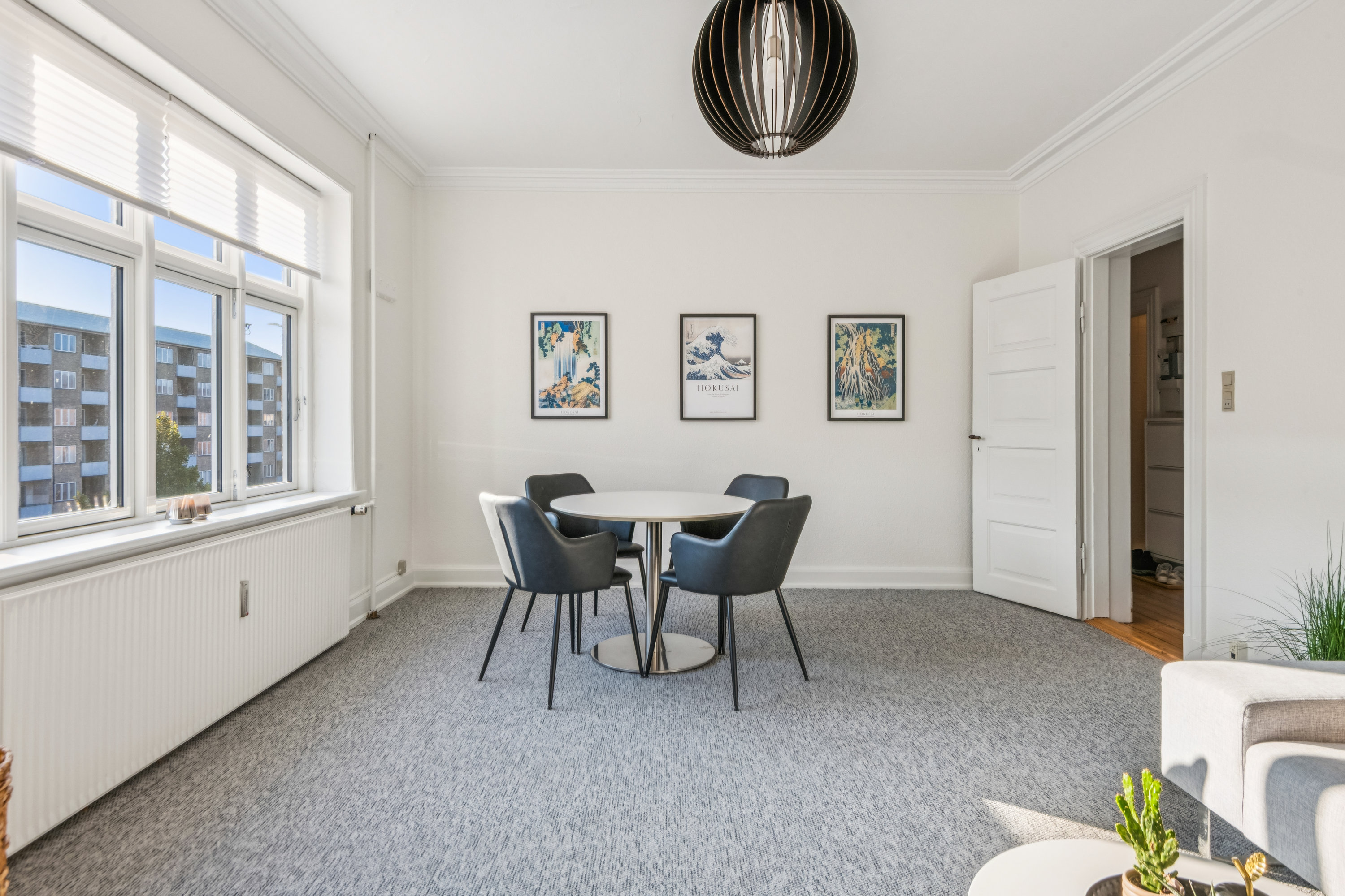 Fremhævet stue billede i fuldskærmstilstand. Billede af Sønderbro 10, 2. th., 9000 Aalborg