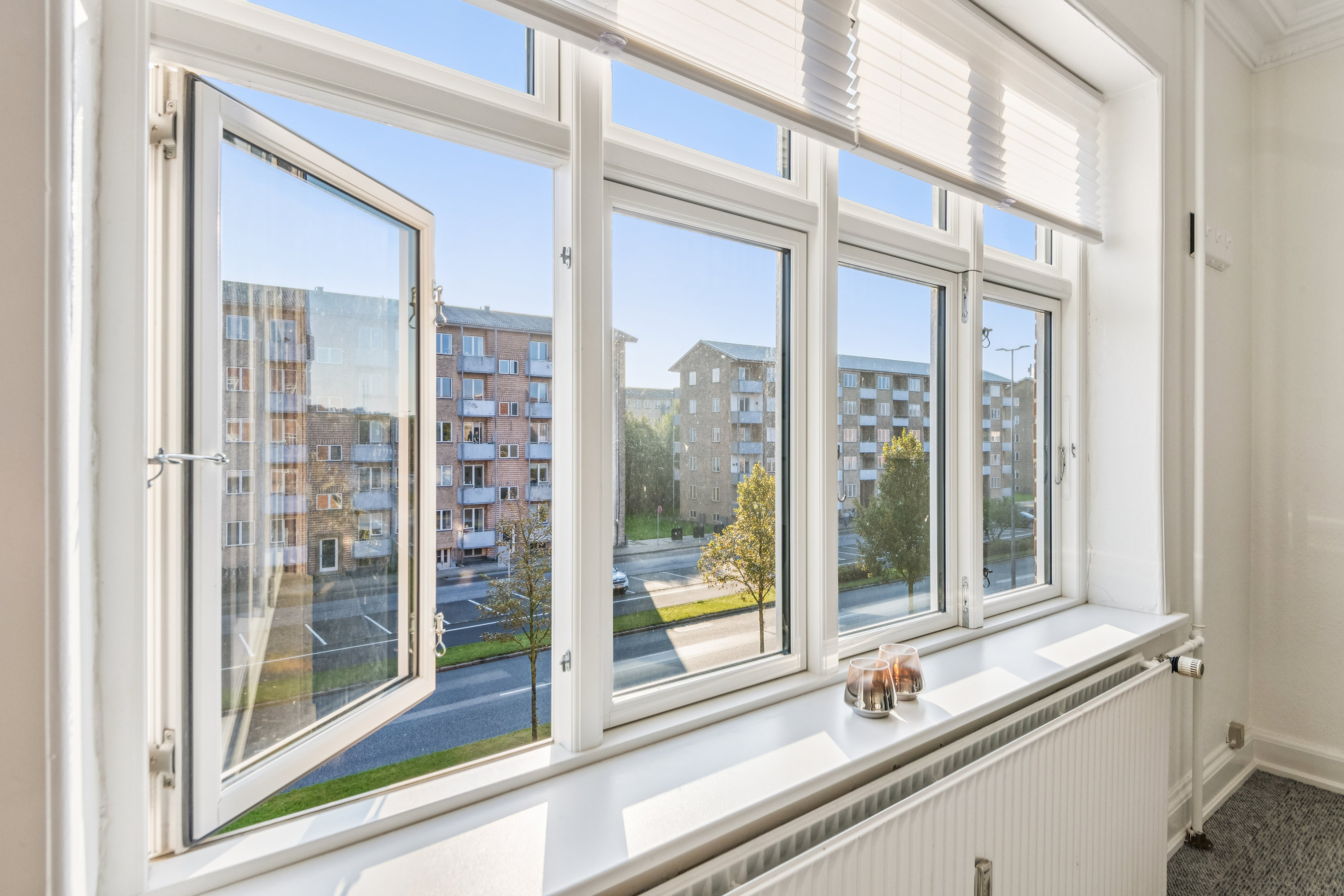 Fremhævet udsigt billede i fuldskærmstilstand. Billede af Sønderbro 10, 2. th., 9000 Aalborg