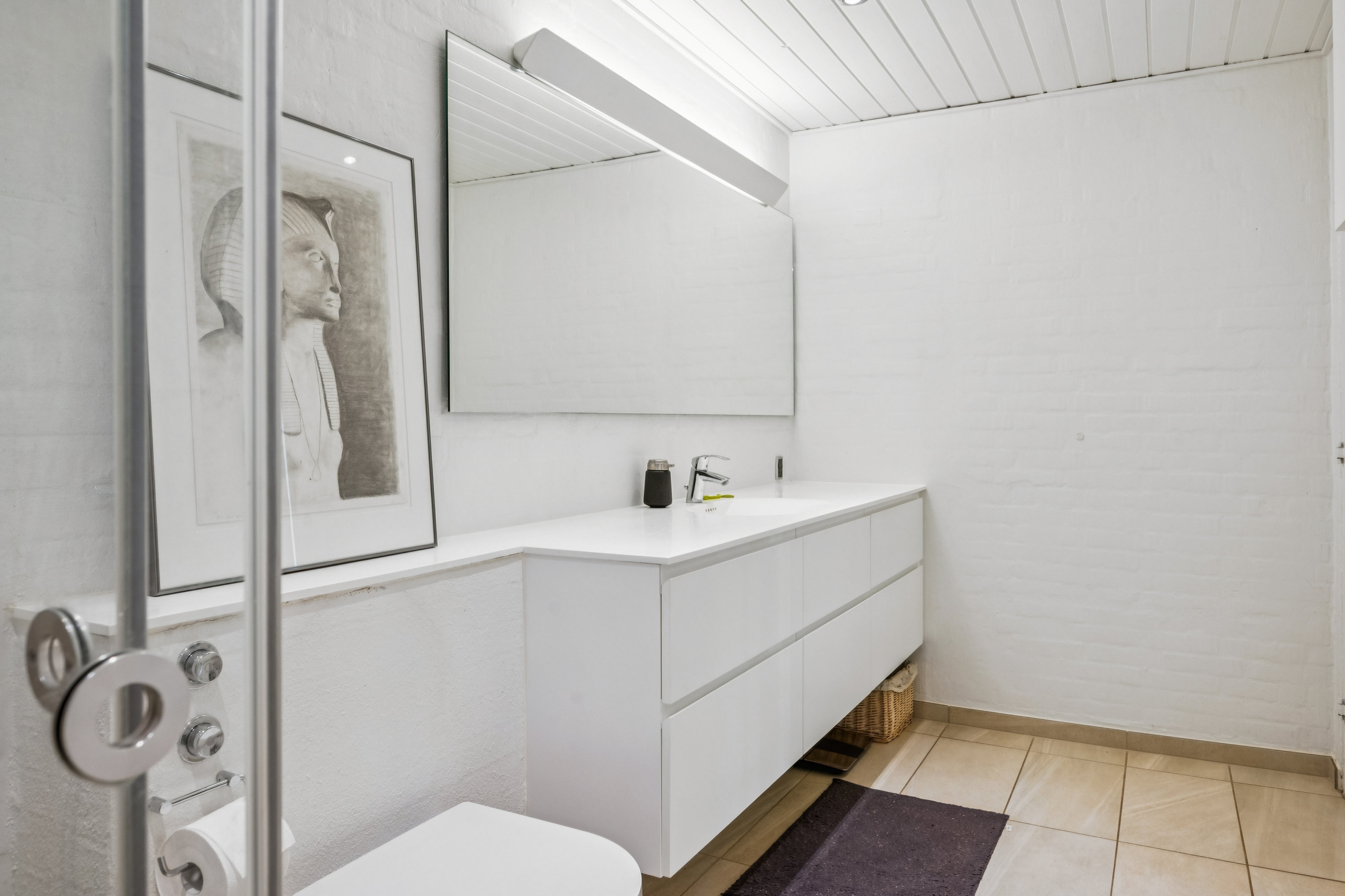 Fremhævet badeværelse billede i fuldskærmstilstand. Billede af Annekærvej 36, 8250 Egå