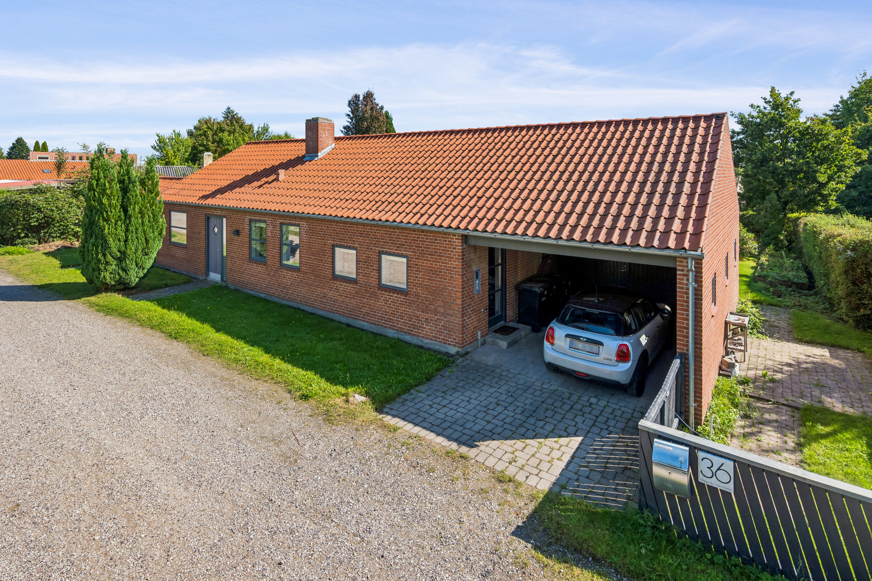 Fremhævet ejendom 1 billede i fuldskærmstilstand. Billede af Annekærvej 36, 8250 Egå