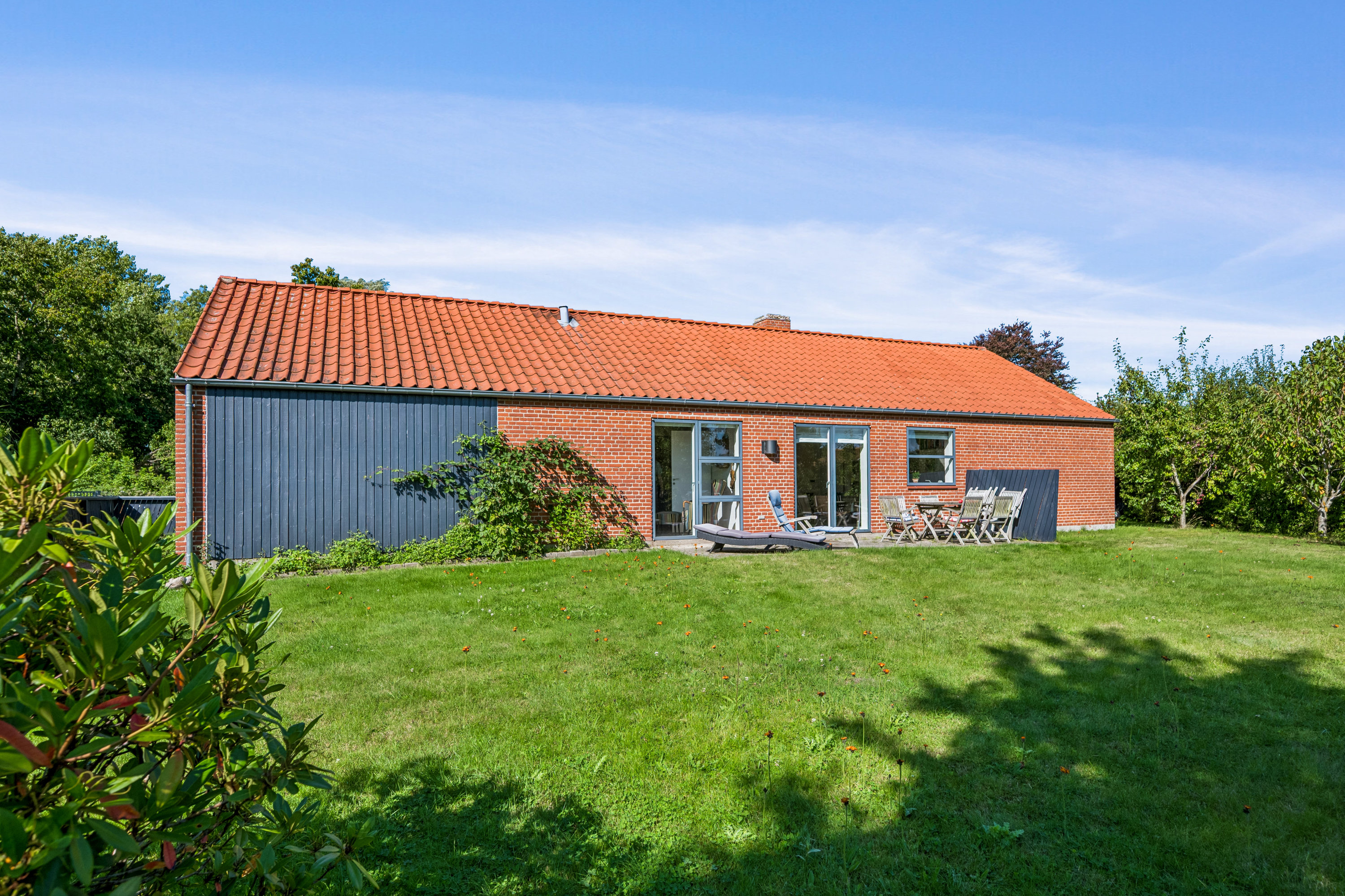 Fremhævet ejendom 1 billede i fuldskærmstilstand. Billede af Annekærvej 36, 8250 Egå