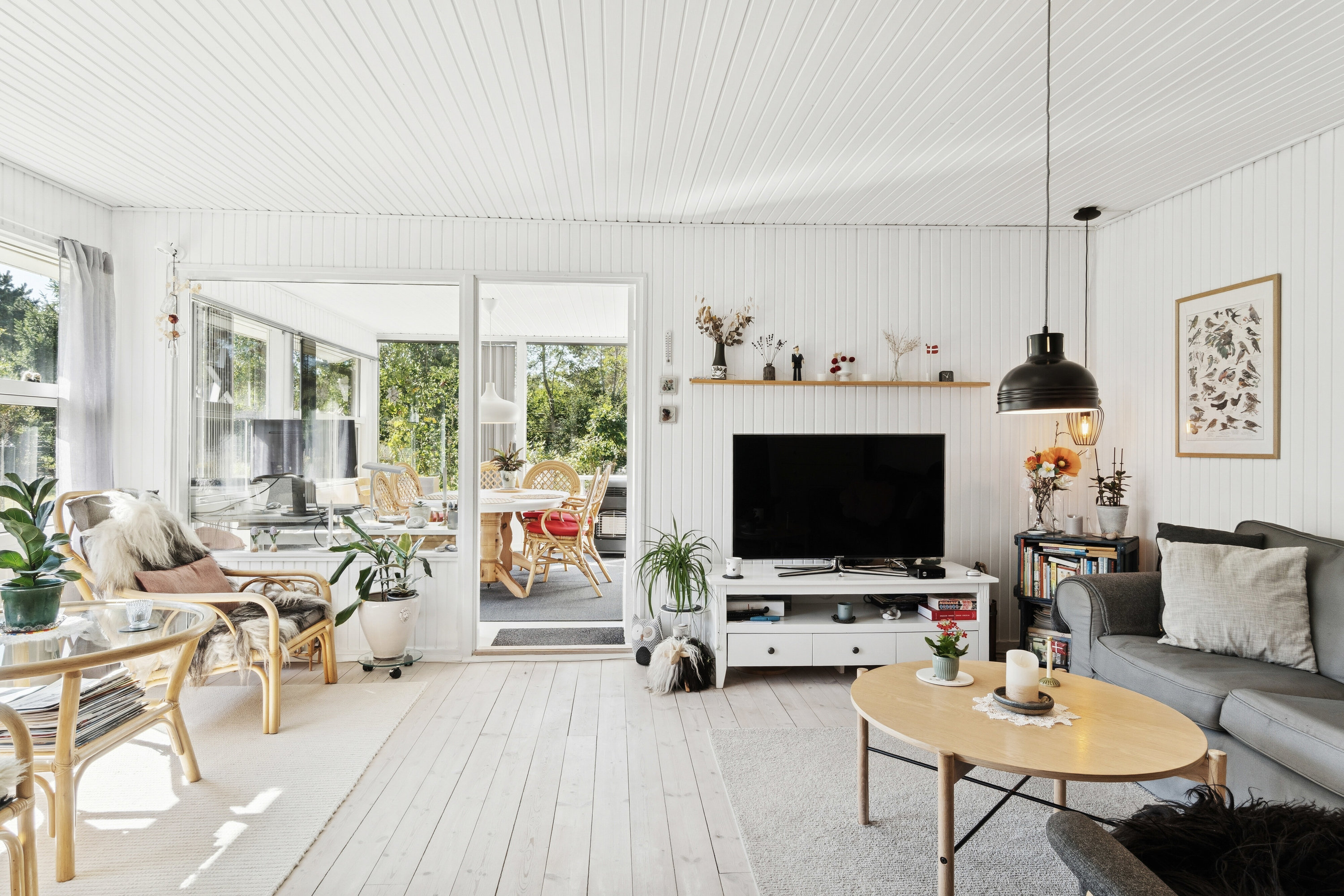 Fremhævet stue billede i fuldskærmstilstand. Billede af Blomstervangen 10, 4500 Nykøbing Sj