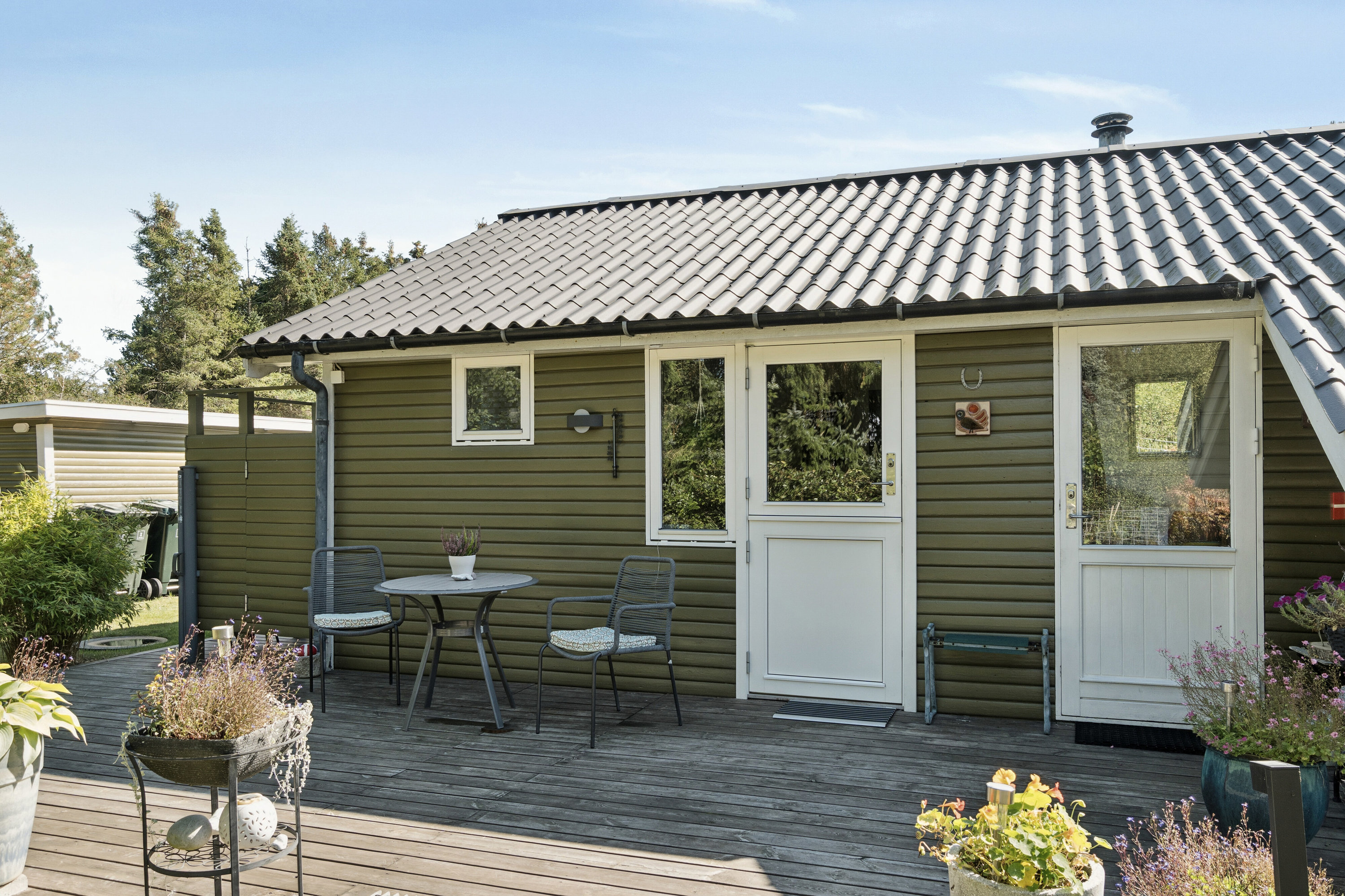 Fremhævet terrasse billede i fuldskærmstilstand. Billede af Blomstervangen 10, 4500 Nykøbing Sj