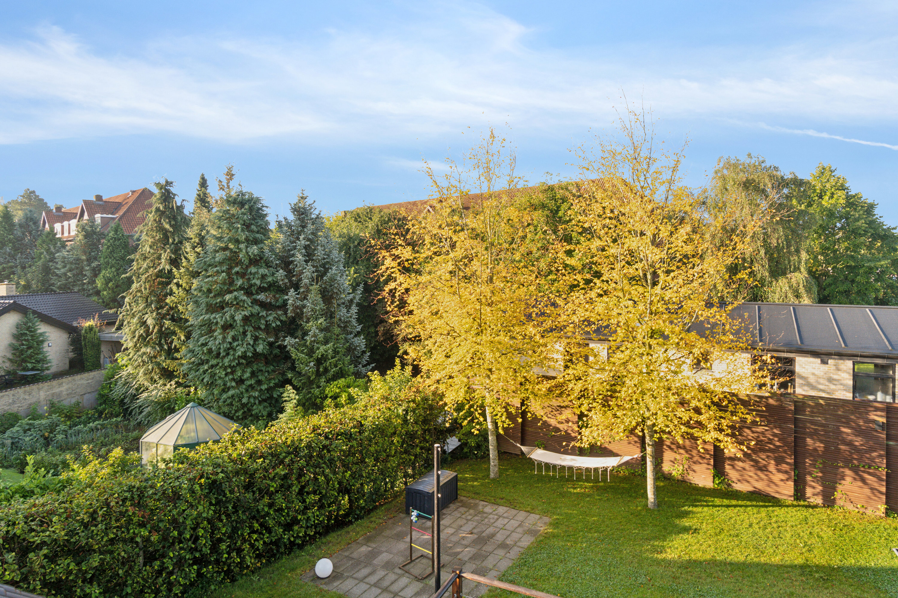 Fremhævet udendørs billede i fuldskærmstilstand. Billede af Bakkedraget 2, Skåde, 8270 Højbjerg