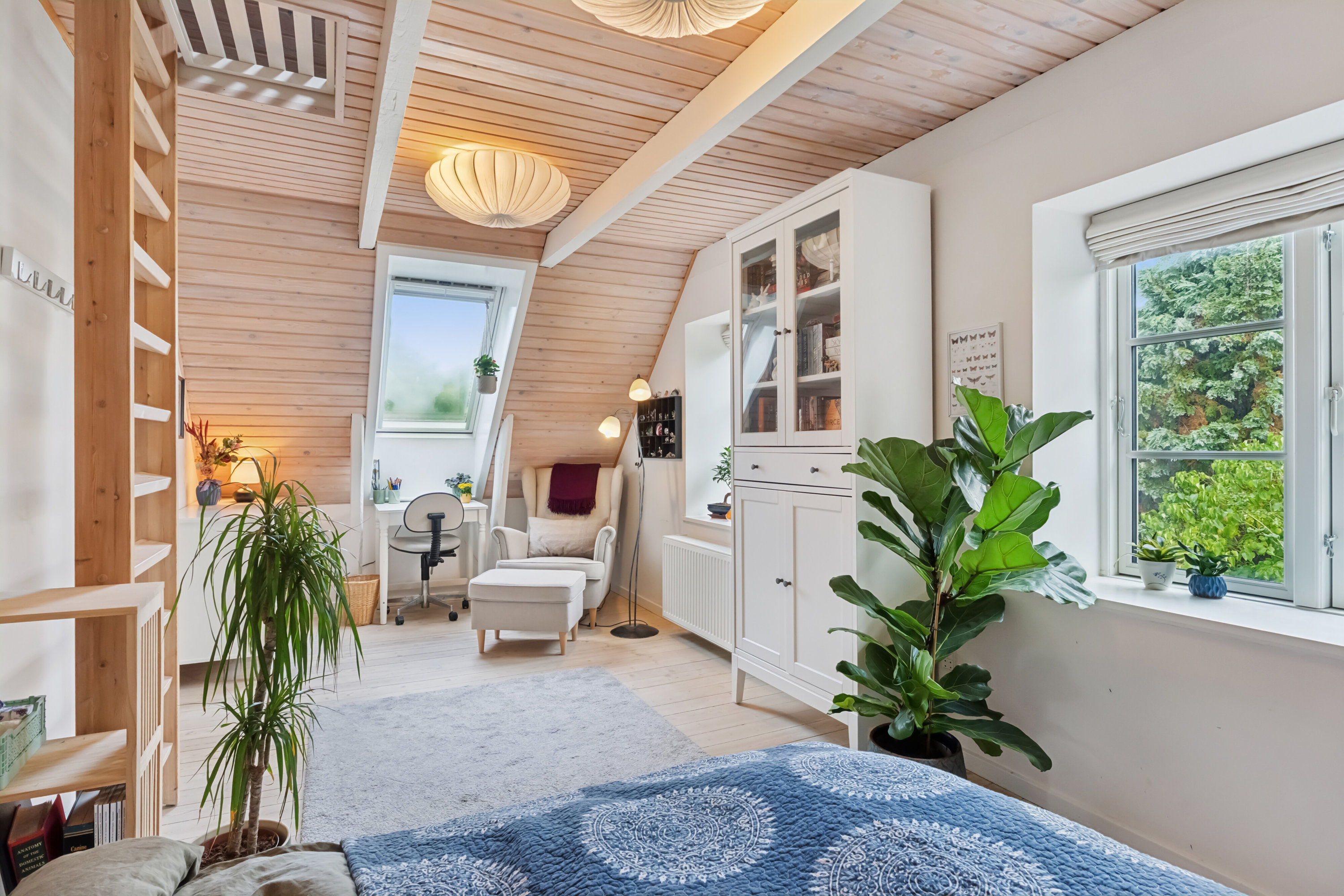 Fremhævet stue billede i fuldskærmstilstand. Billede af Hjortekærskrænten 13, 2800 Kongens Lyngby