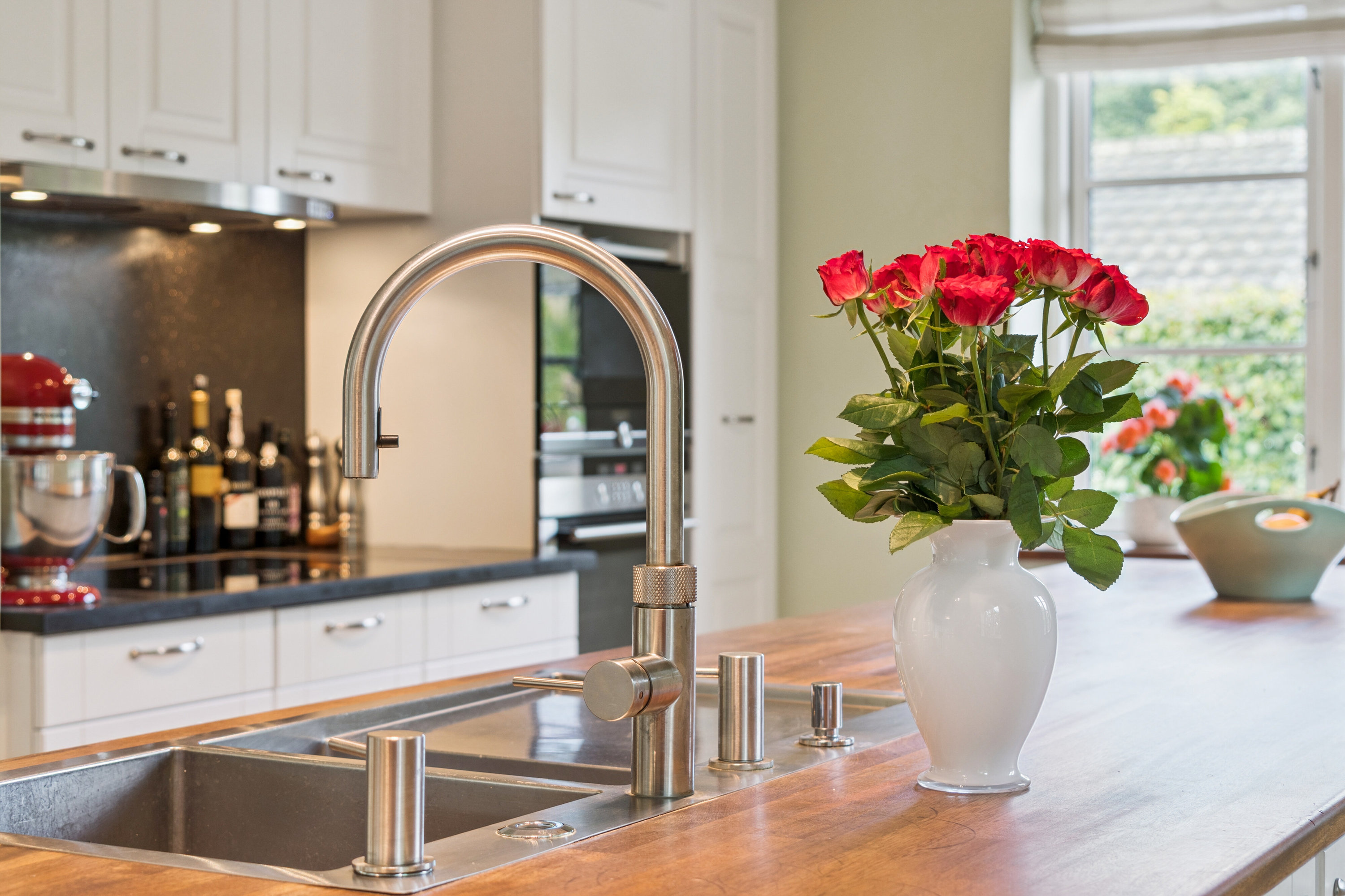 Fremhævet køkken billede i fuldskærmstilstand. Billede af Hjortekærskrænten 13, 2800 Kongens Lyngby