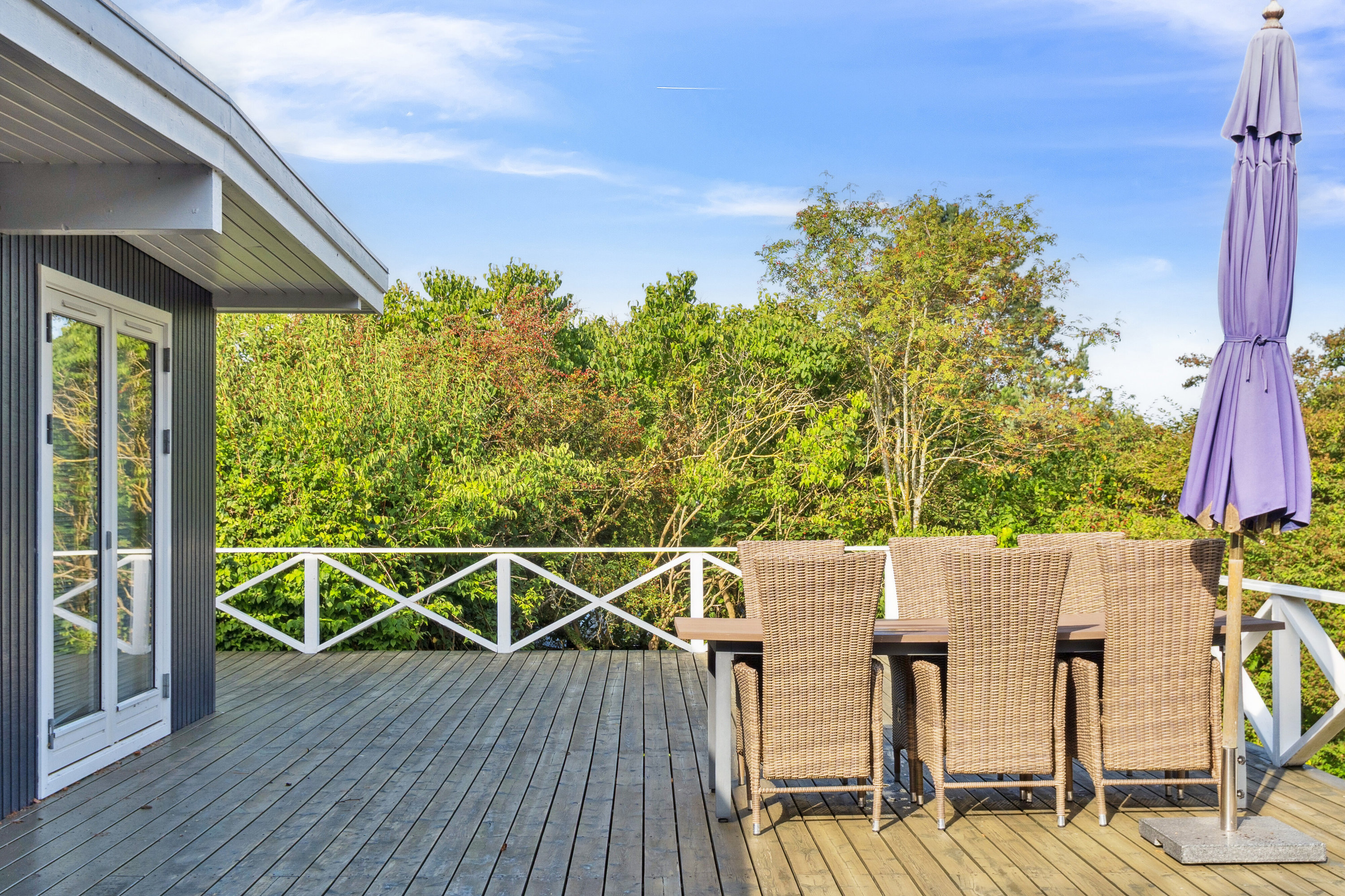 Fremhævet terrasse billede i fuldskærmstilstand. Billede af Vibeengen 1, 4550 Asnæs