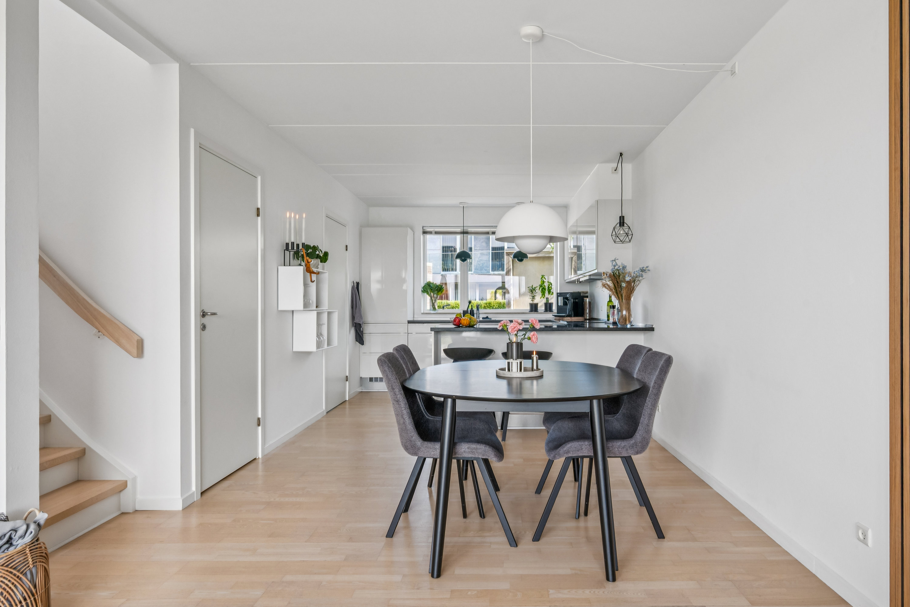 Fremhævet alrum billede i fuldskærmstilstand. Billede af Egå Engvej 196, 8250 Egå