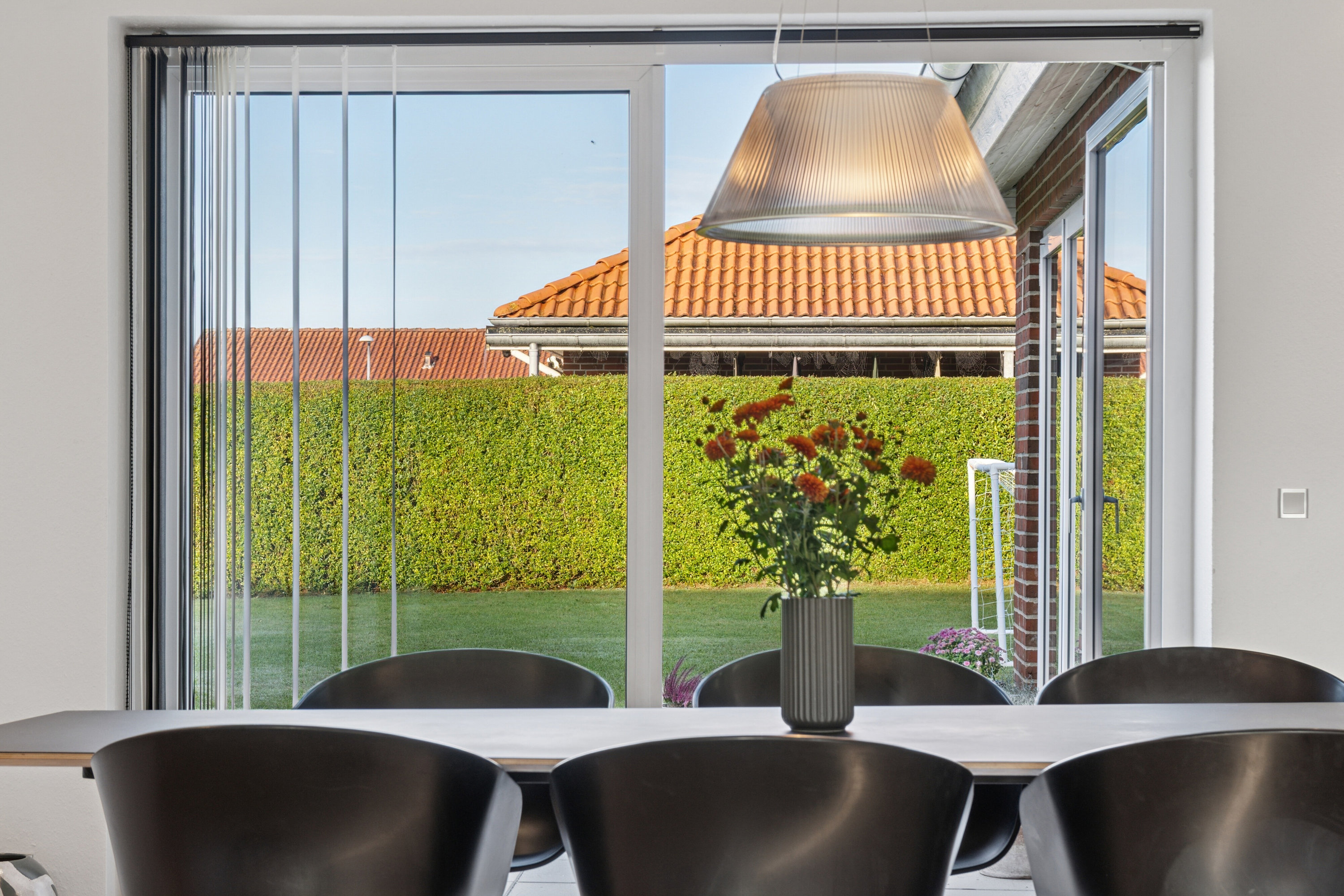 Fremhævet spisestue billede i fuldskærmstilstand. Billede af Peter Bonnens Vej 71, 7430 Ikast