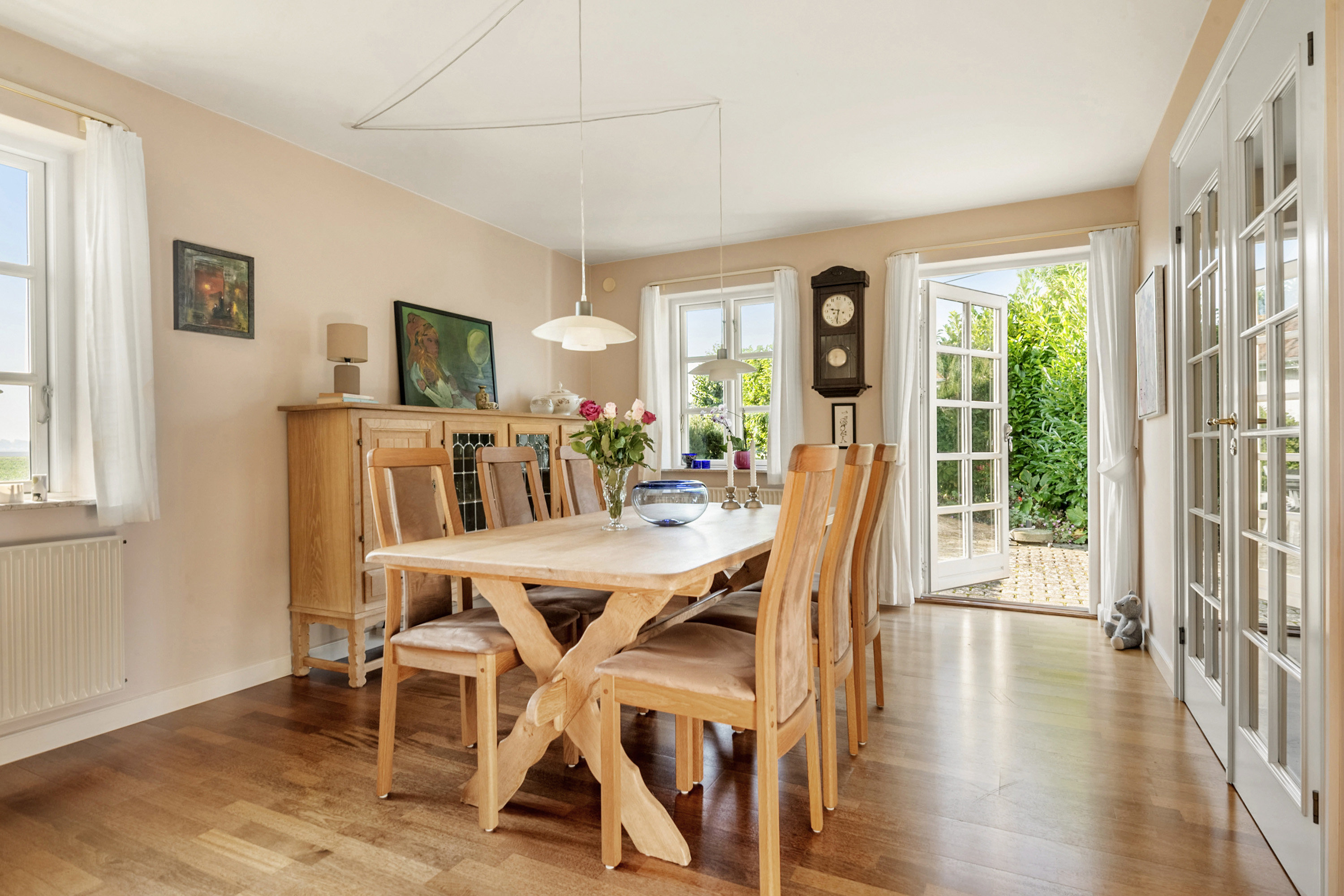 Fremhævet spisestue billede i fuldskærmstilstand. Billede af Søndermarksvej 62, Sejet, 8700 Horsens