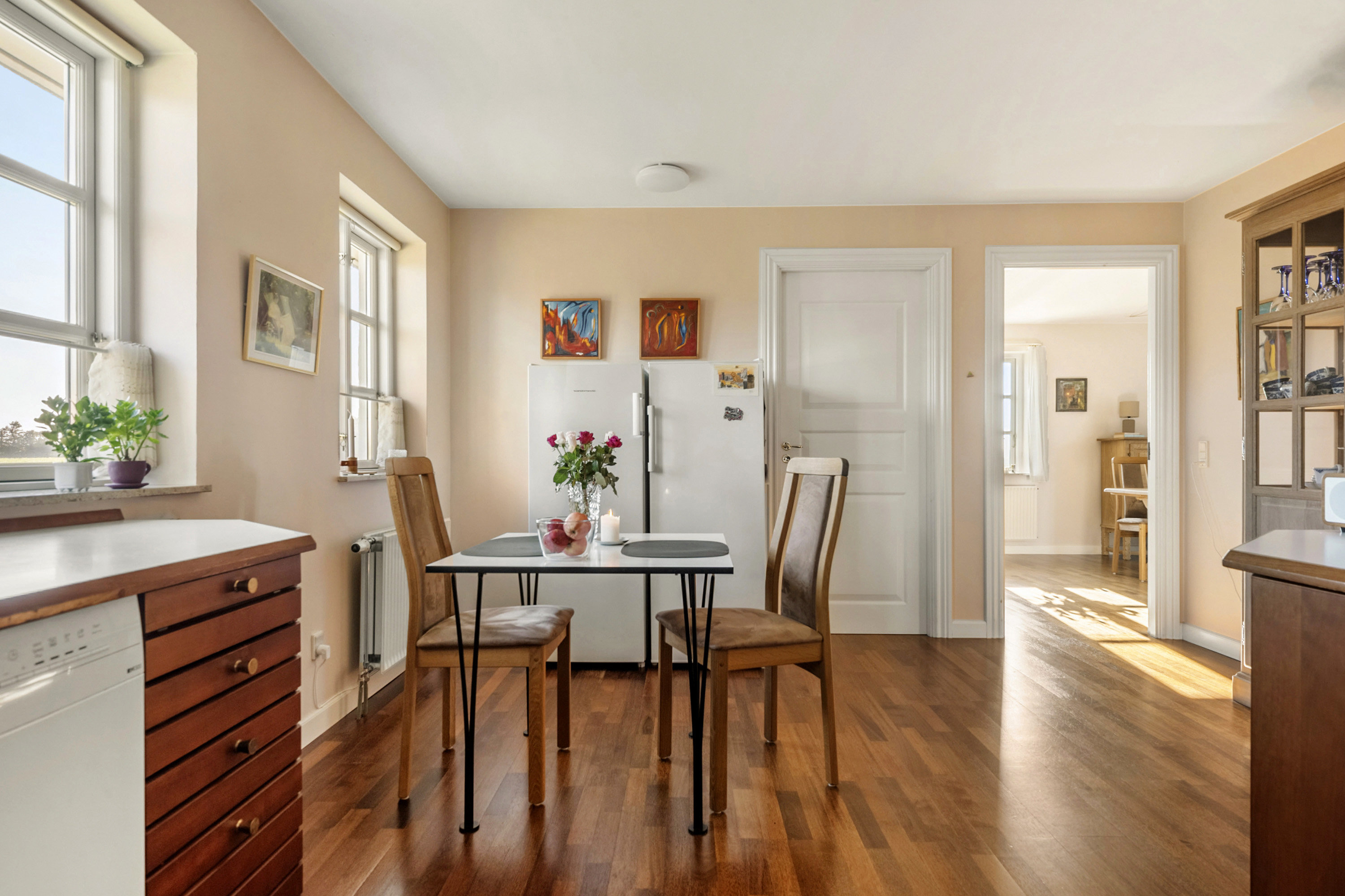 Fremhævet spisestue billede i fuldskærmstilstand. Billede af Søndermarksvej 62, Sejet, 8700 Horsens