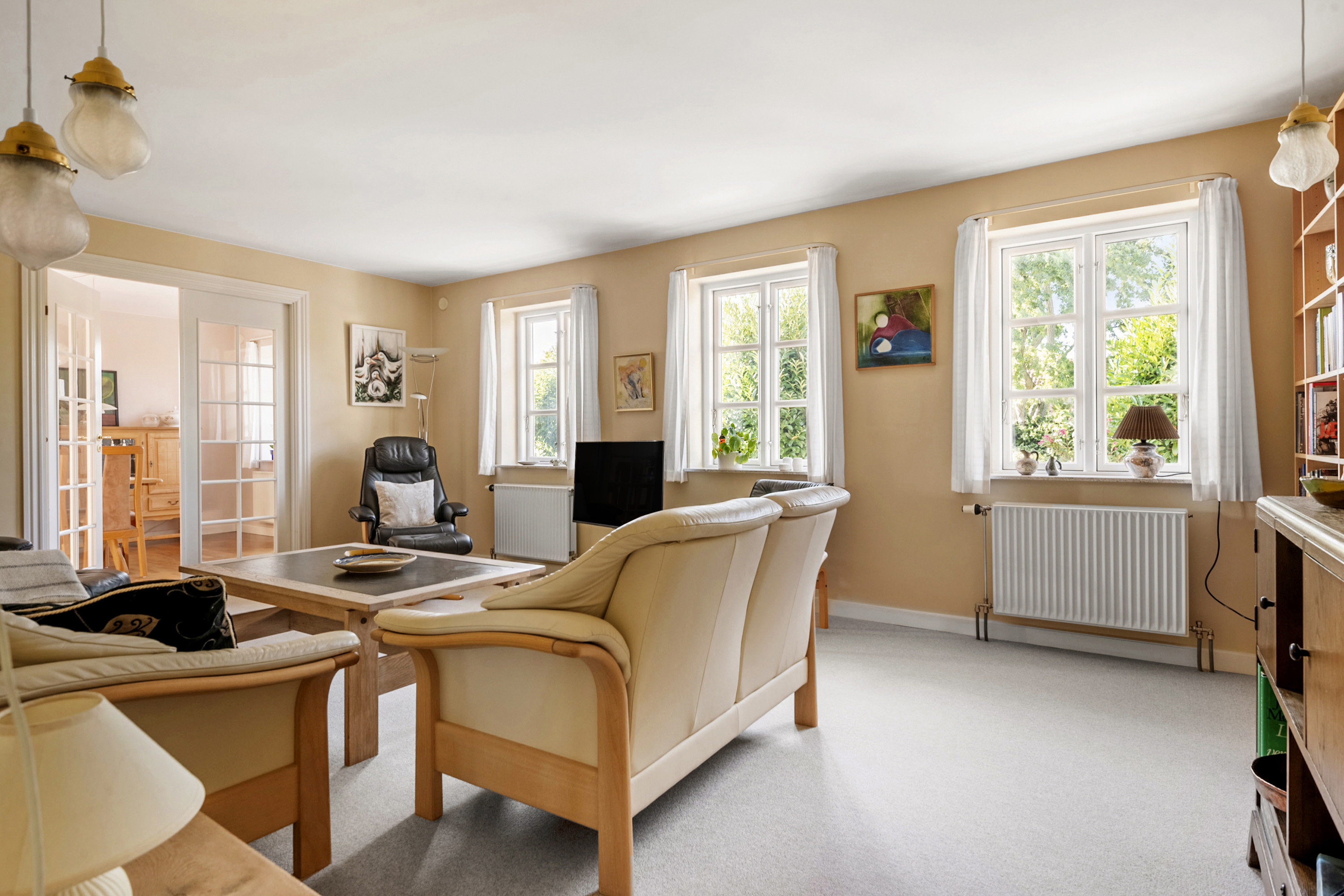 Fremhævet stue billede i fuldskærmstilstand. Billede af Søndermarksvej 62, Sejet, 8700 Horsens