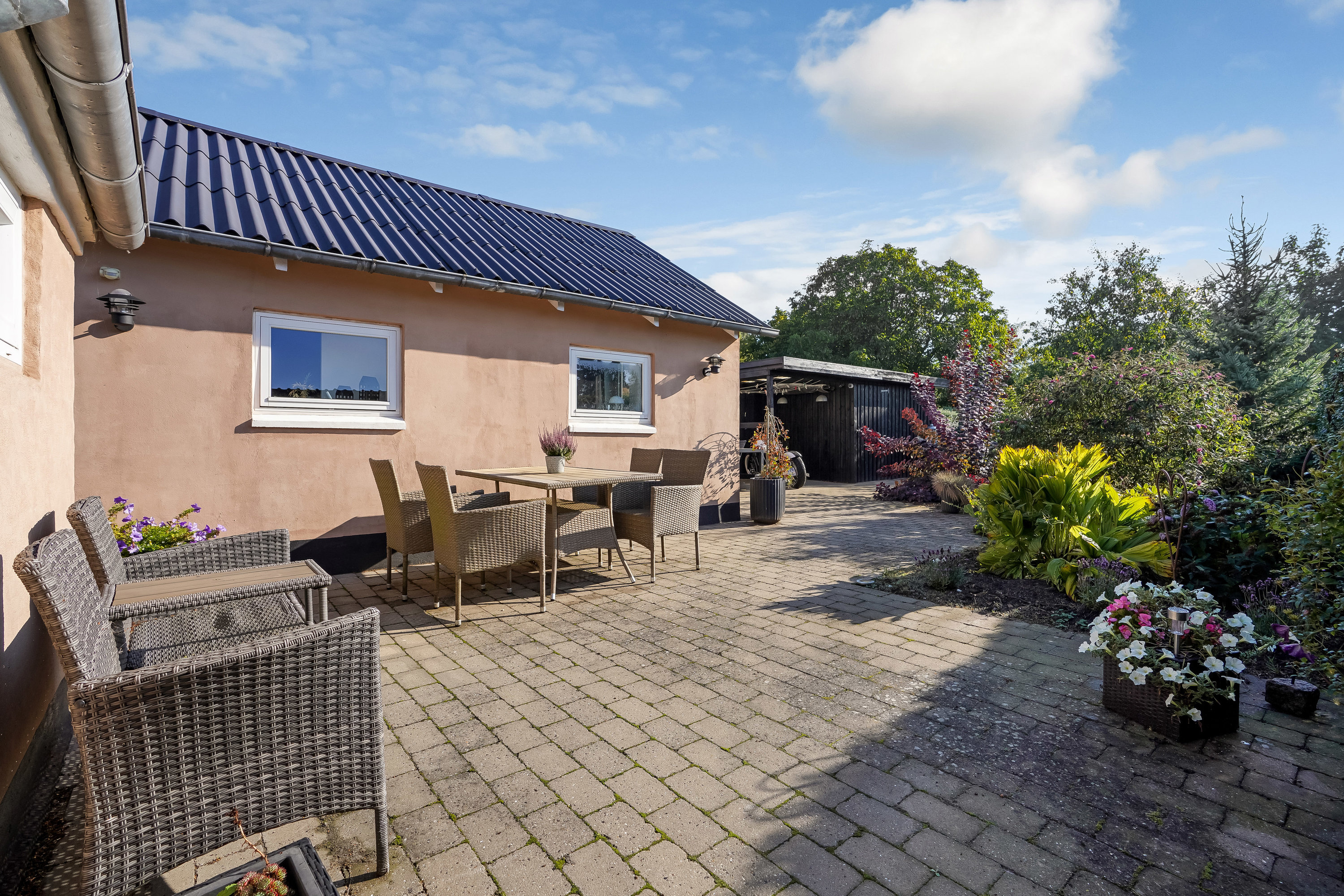 Miniaturebillede 2: ejendommen. Billede af Vejlbyvej 34, Vejlby, 5500 Middelfart