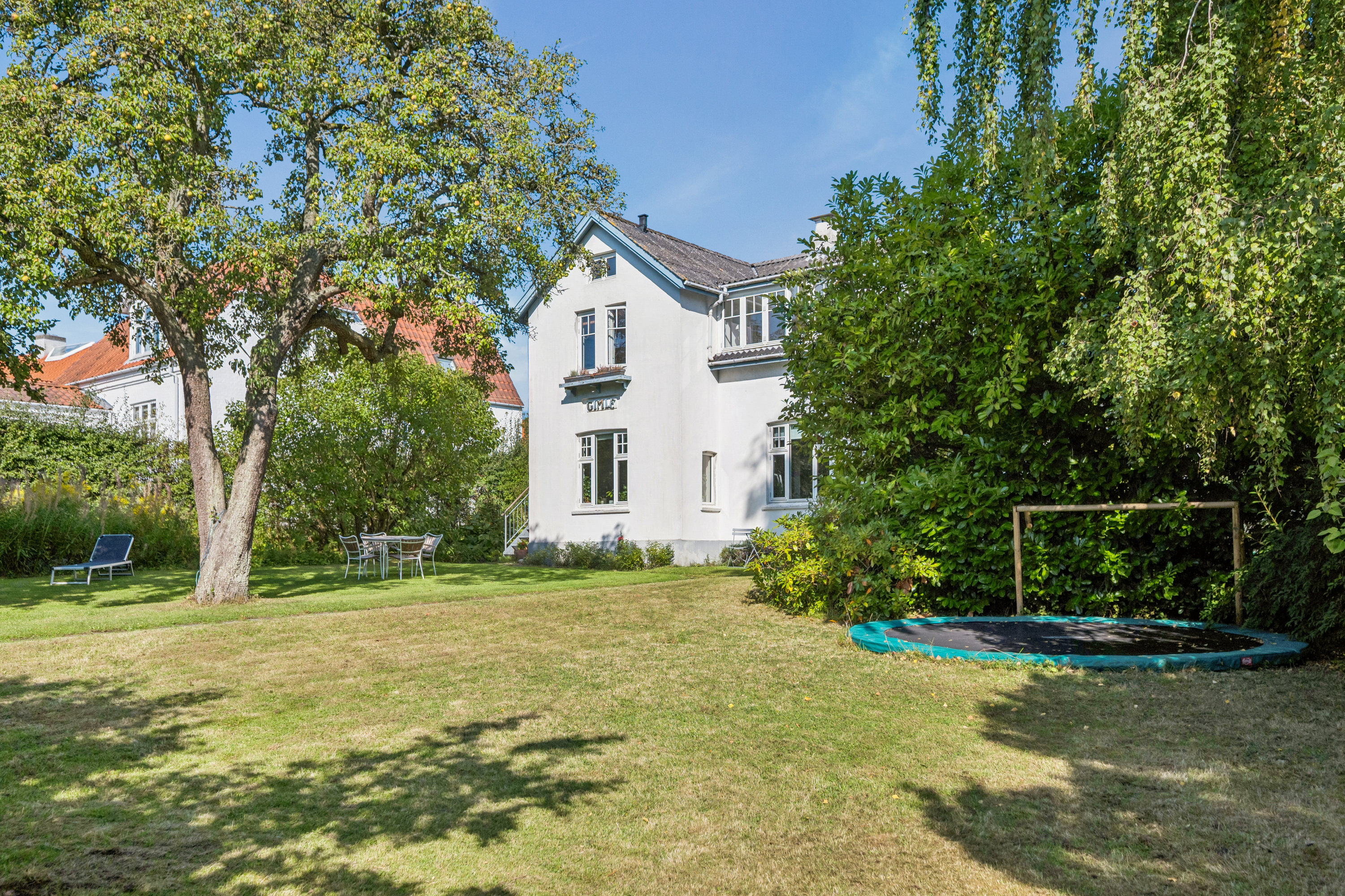 Fremhævet ejendom 1 billede i fuldskærmstilstand. Billede af Bækkelundsvej 5, 1., 8240 Risskov