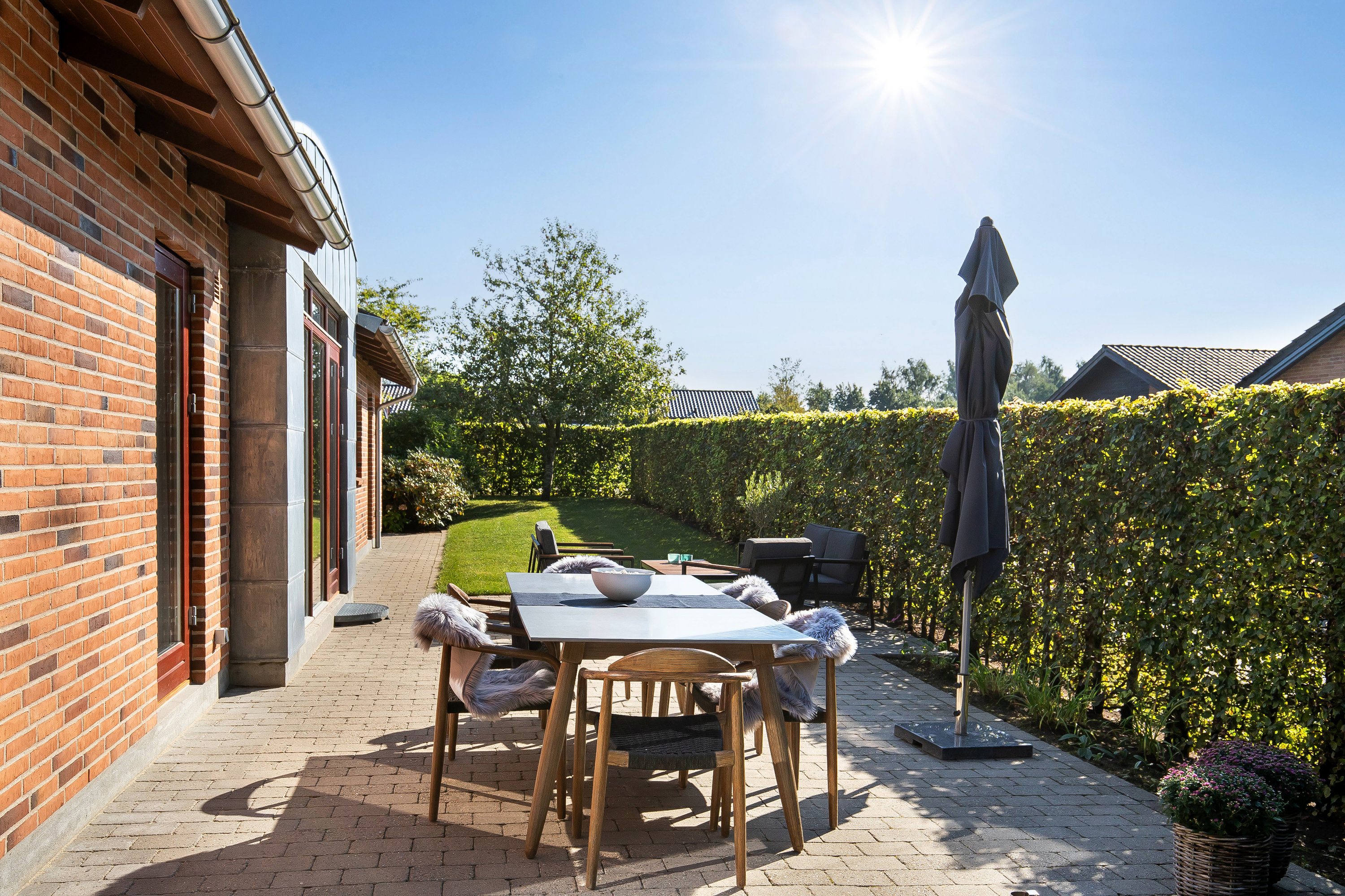 Fremhævet terrasse billede i fuldskærmstilstand. Billede af Grævlingevænget 1, Strandhuse, 6000 Kolding