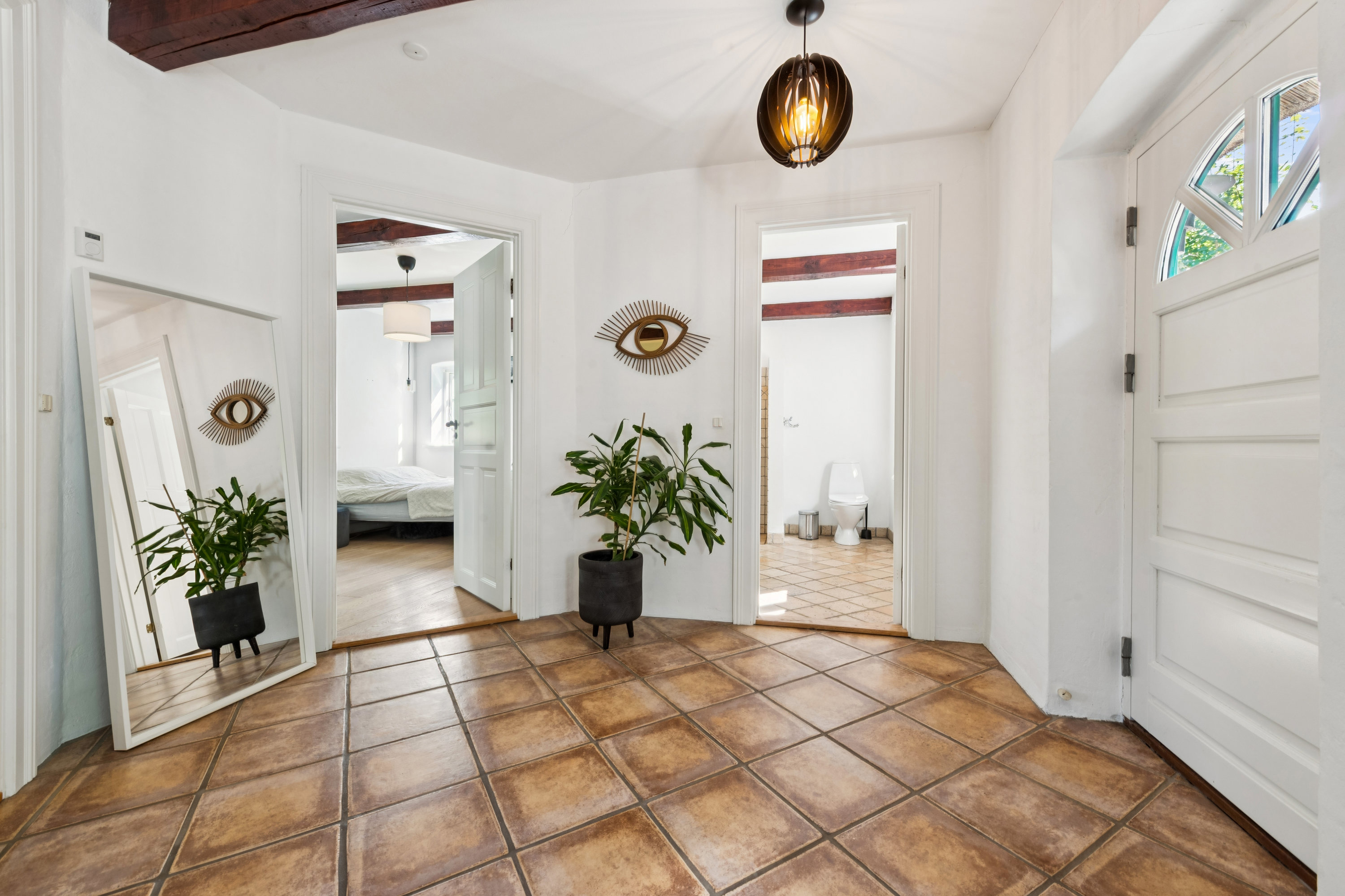 Fremhævet gang billede i fuldskærmstilstand. Billede af Lillegade 33, 2670 Greve