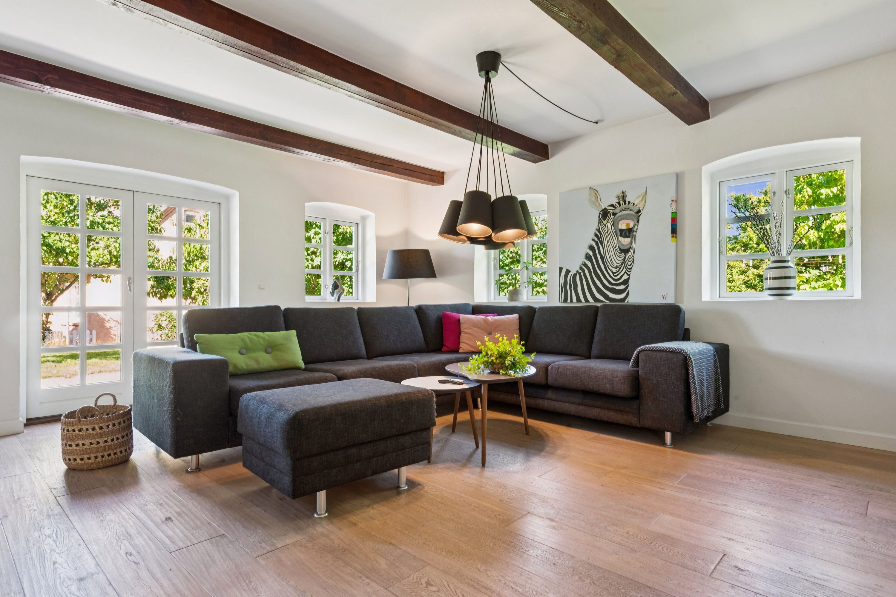 Fremhævet stue billede i fuldskærmstilstand. Billede af Lillegade 33, 2670 Greve