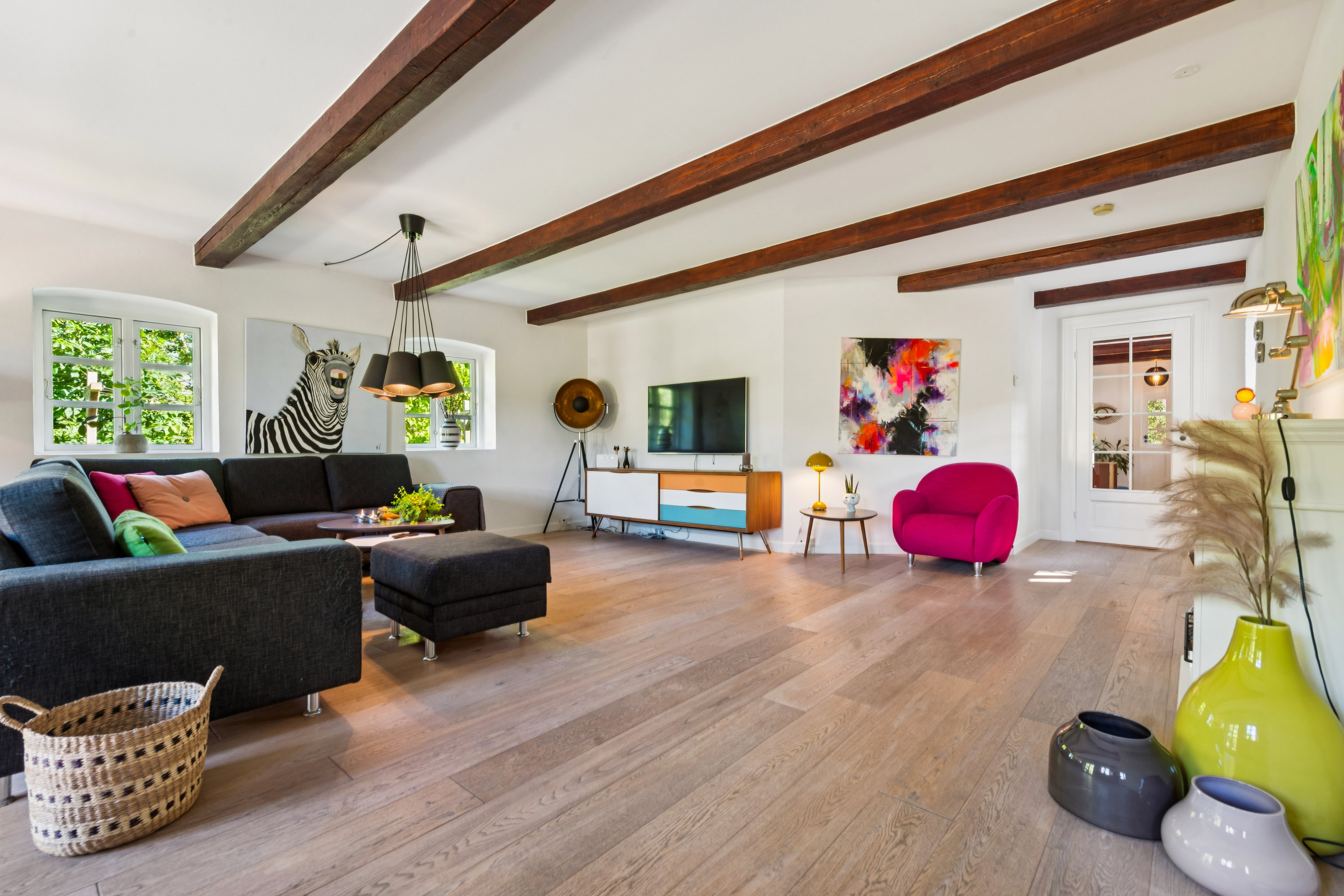 Fremhævet stue billede i fuldskærmstilstand. Billede af Lillegade 33, 2670 Greve