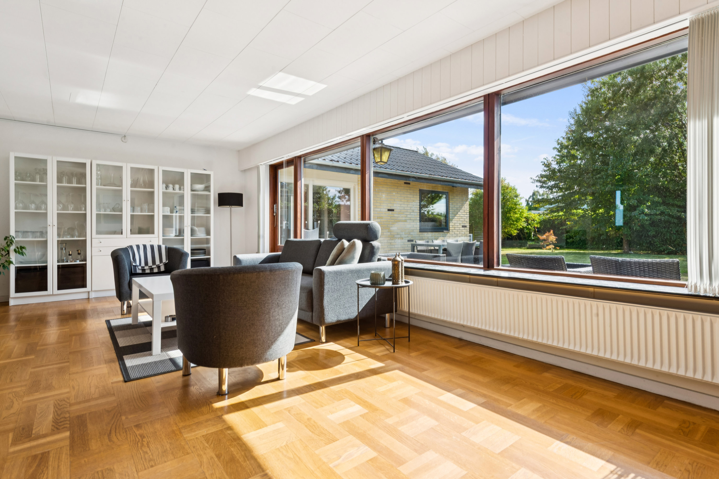 Fremhævet stue billede i fuldskærmstilstand. Billede af Rørager 9, 2670 Greve