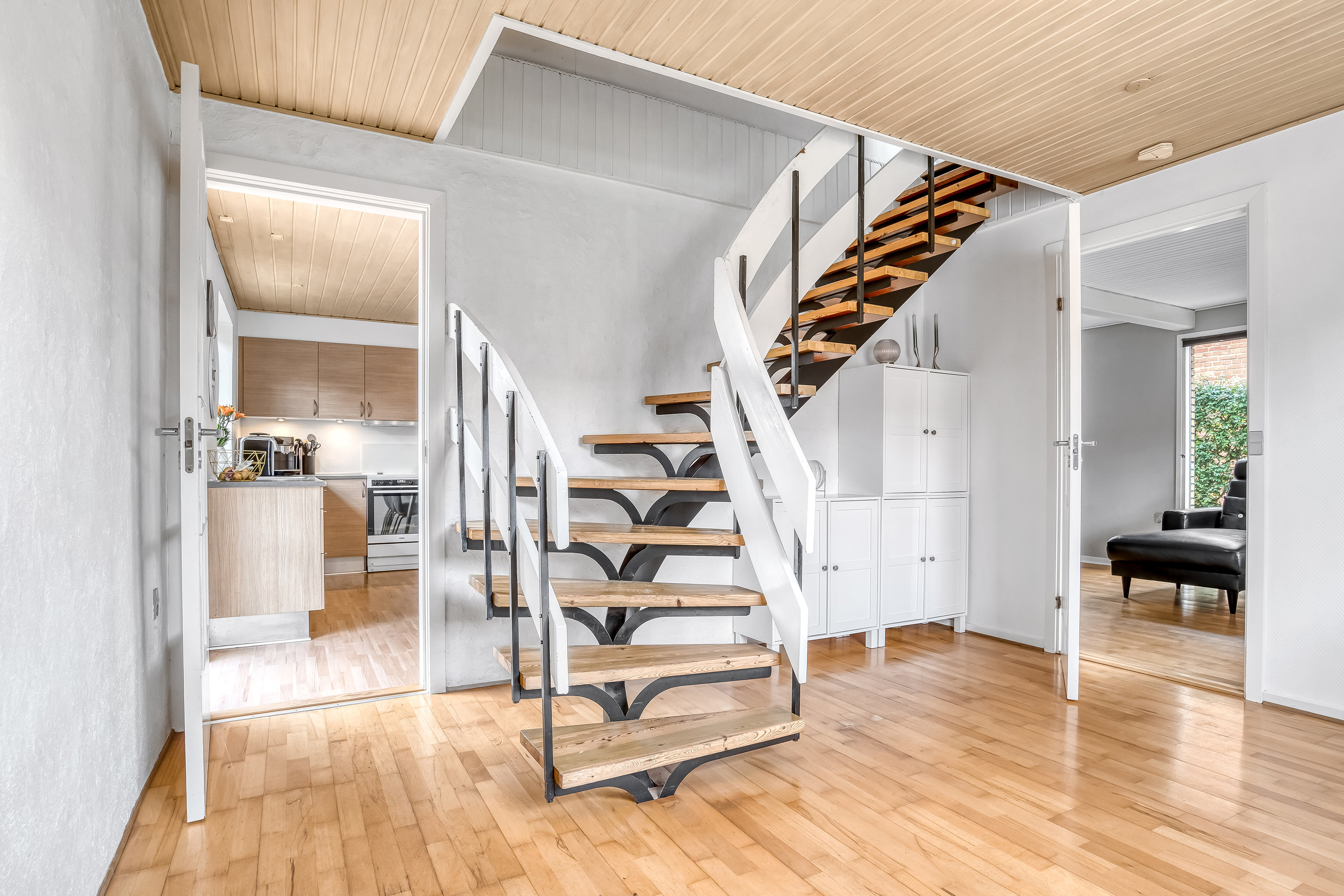 Fremhævet hall billede i fuldskærmstilstand. Billede af Kingosvej 22, 7400 Herning