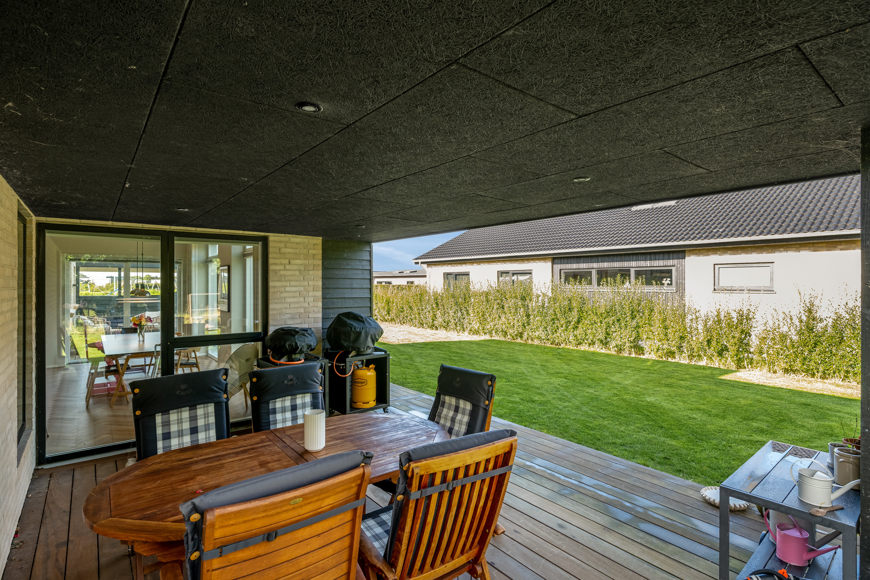 Fremhævet overdækket terrasse billede i fuldskærmstilstand. Billede af Oldager Allé 40, 6900 Skjern