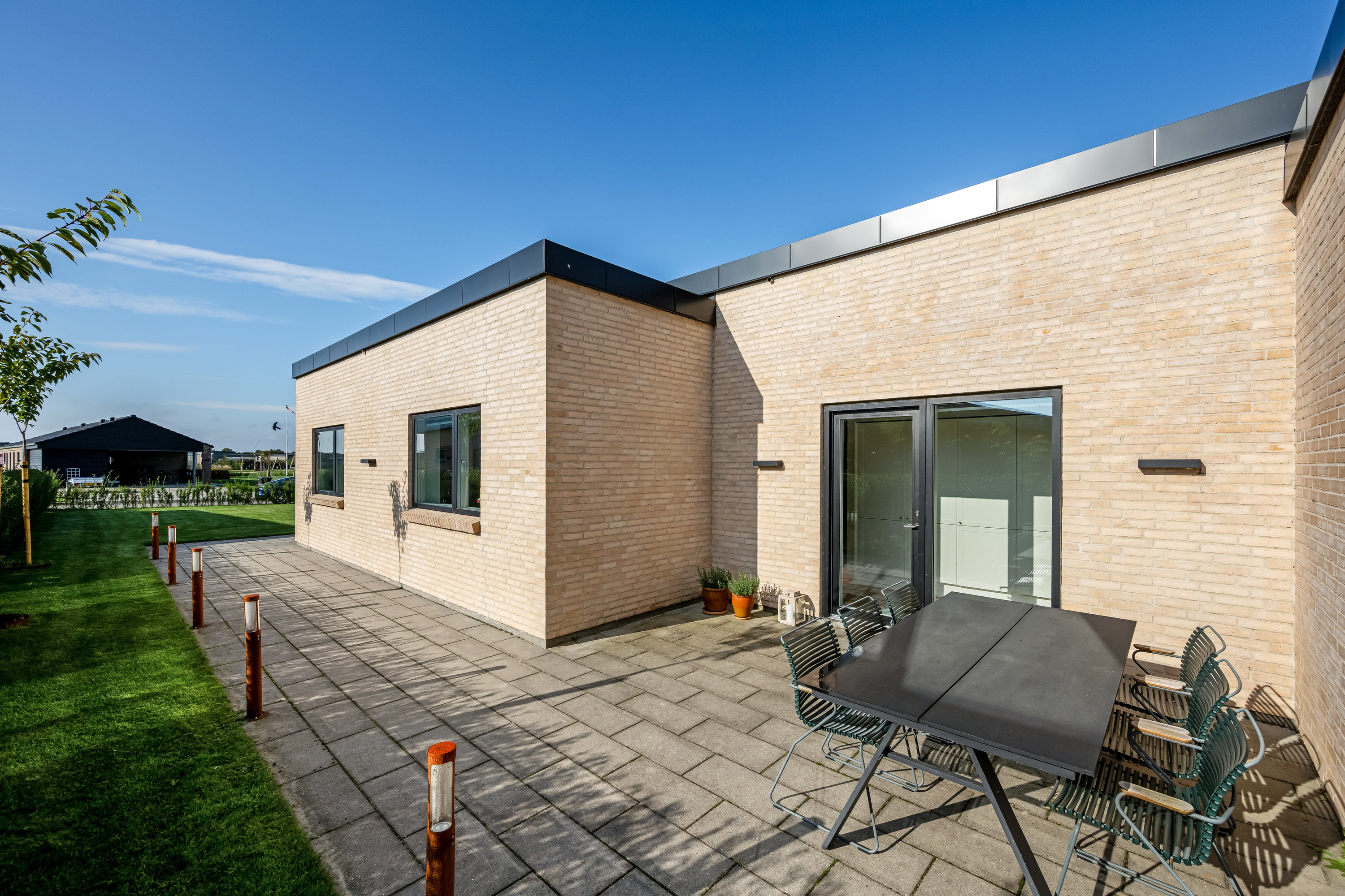 Fremhævet terrasse billede i fuldskærmstilstand. Billede af Oldager Allé 40, 6900 Skjern