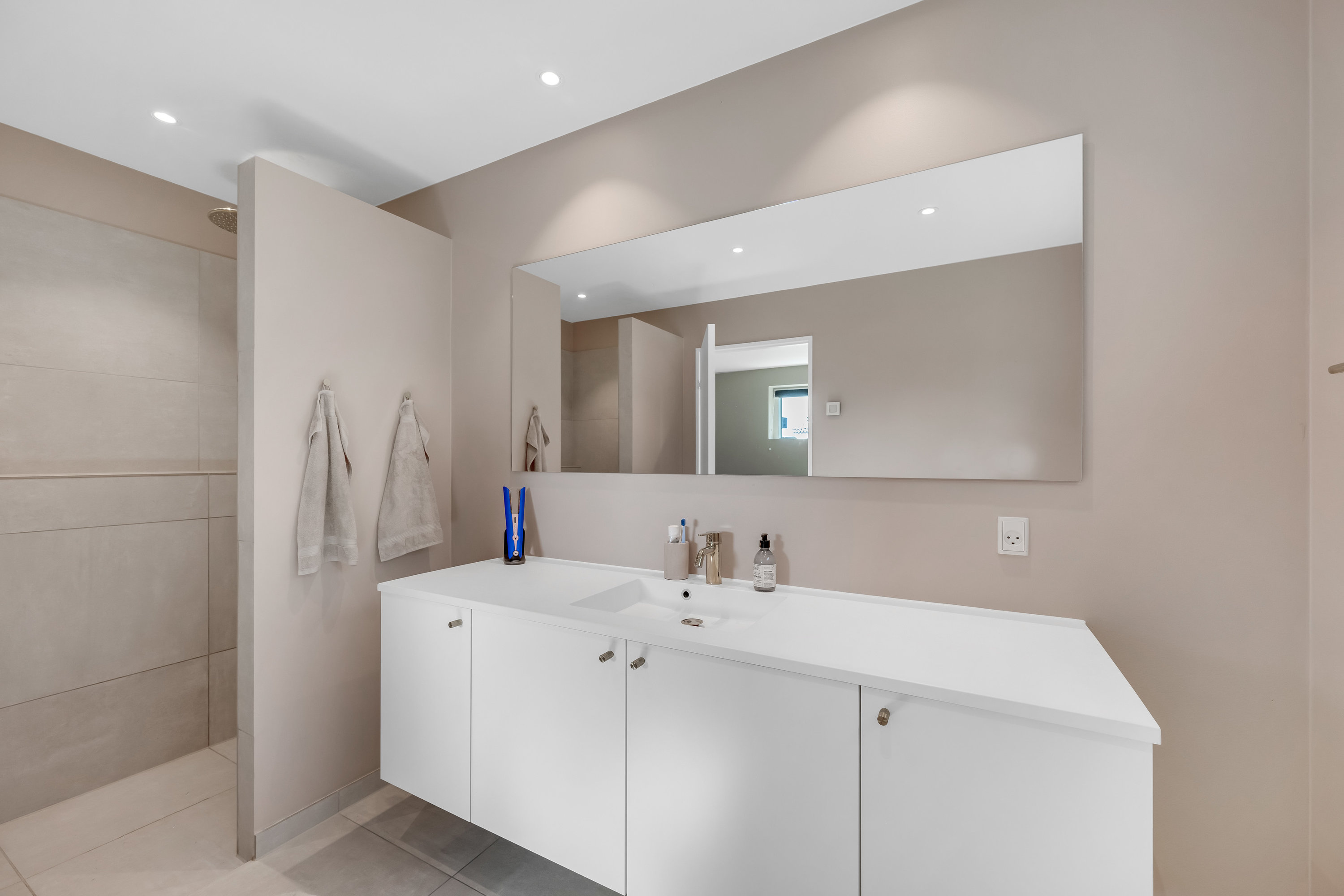 Fremhævet badeværelse billede i fuldskærmstilstand. Billede af Oldager Allé 40, 6900 Skjern