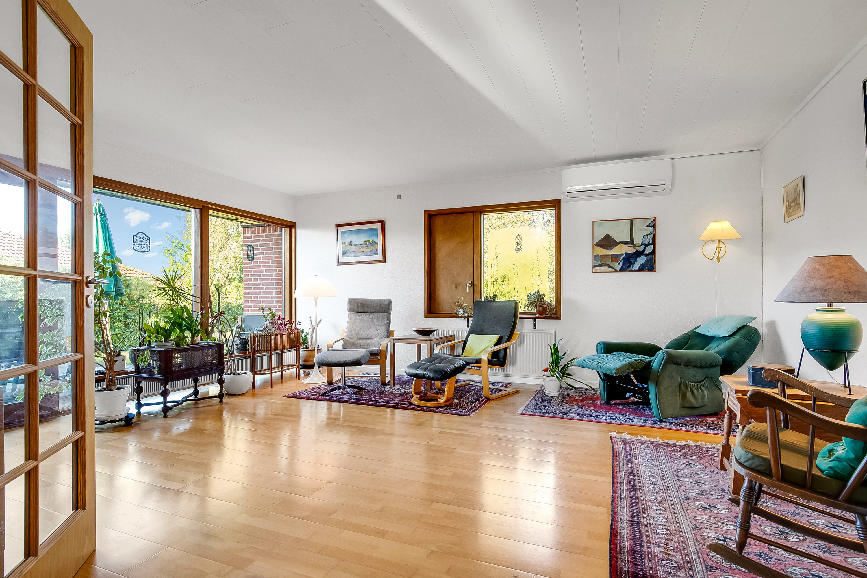 Fremhævet stue billede i fuldskærmstilstand. Billede af Søndergyden 6, Skanderup, 6640 Lunderskov