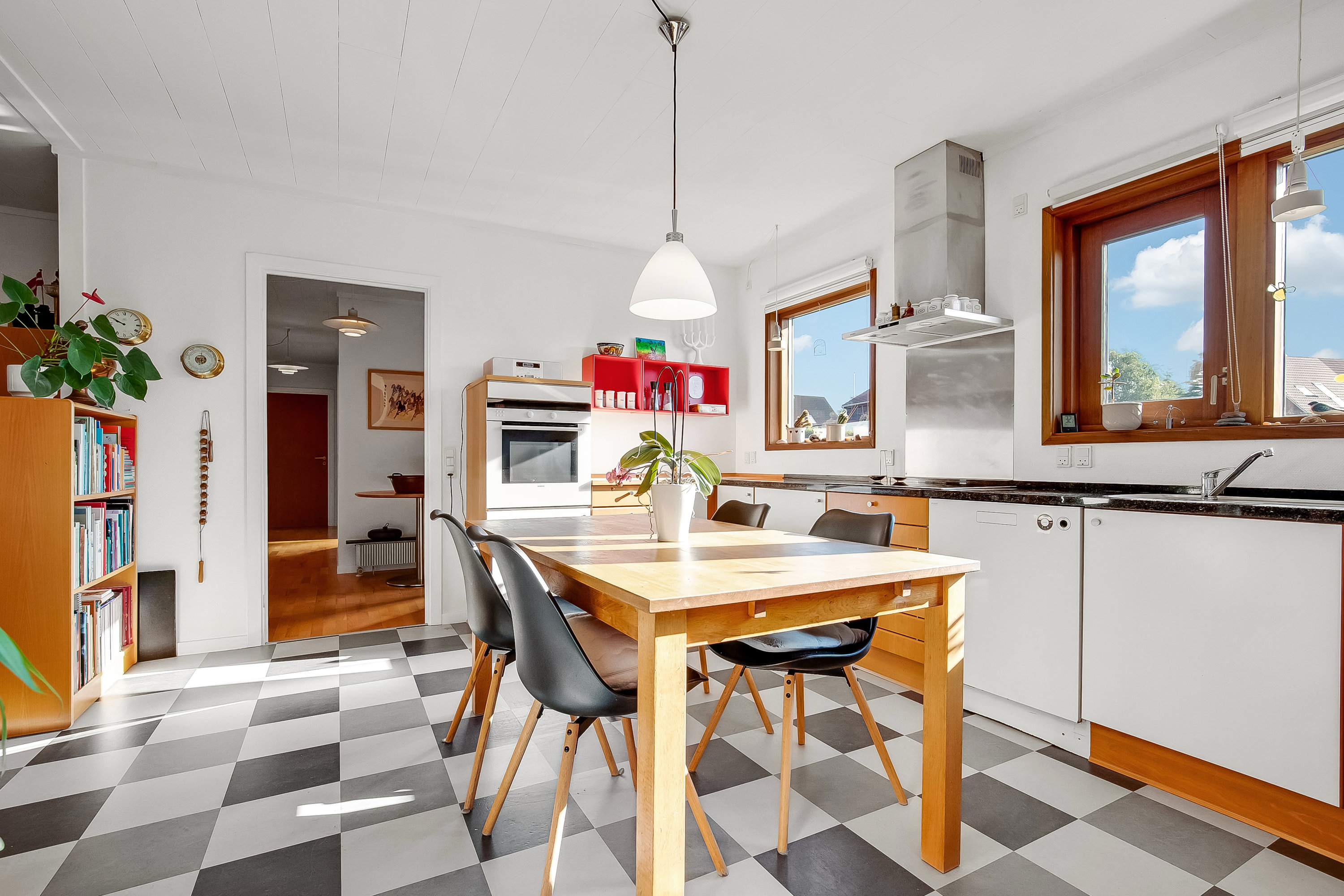 Fremhævet køkken billede i fuldskærmstilstand. Billede af Søndergyden 6, Skanderup, 6640 Lunderskov