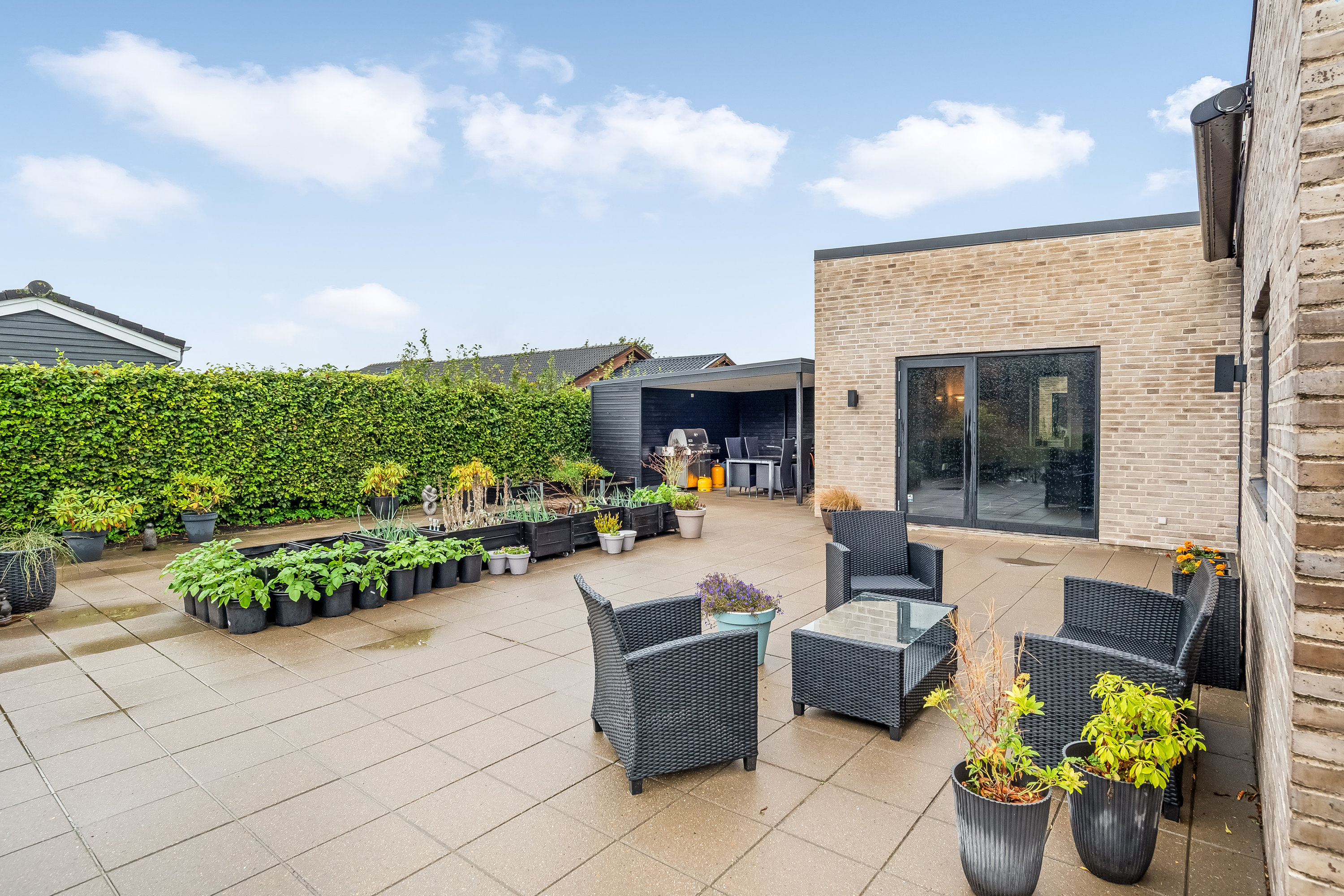 Fremhævet gårdhave billede i fuldskærmstilstand. Billede af Knud Aggers Vej 39B, 7500 Holstebro