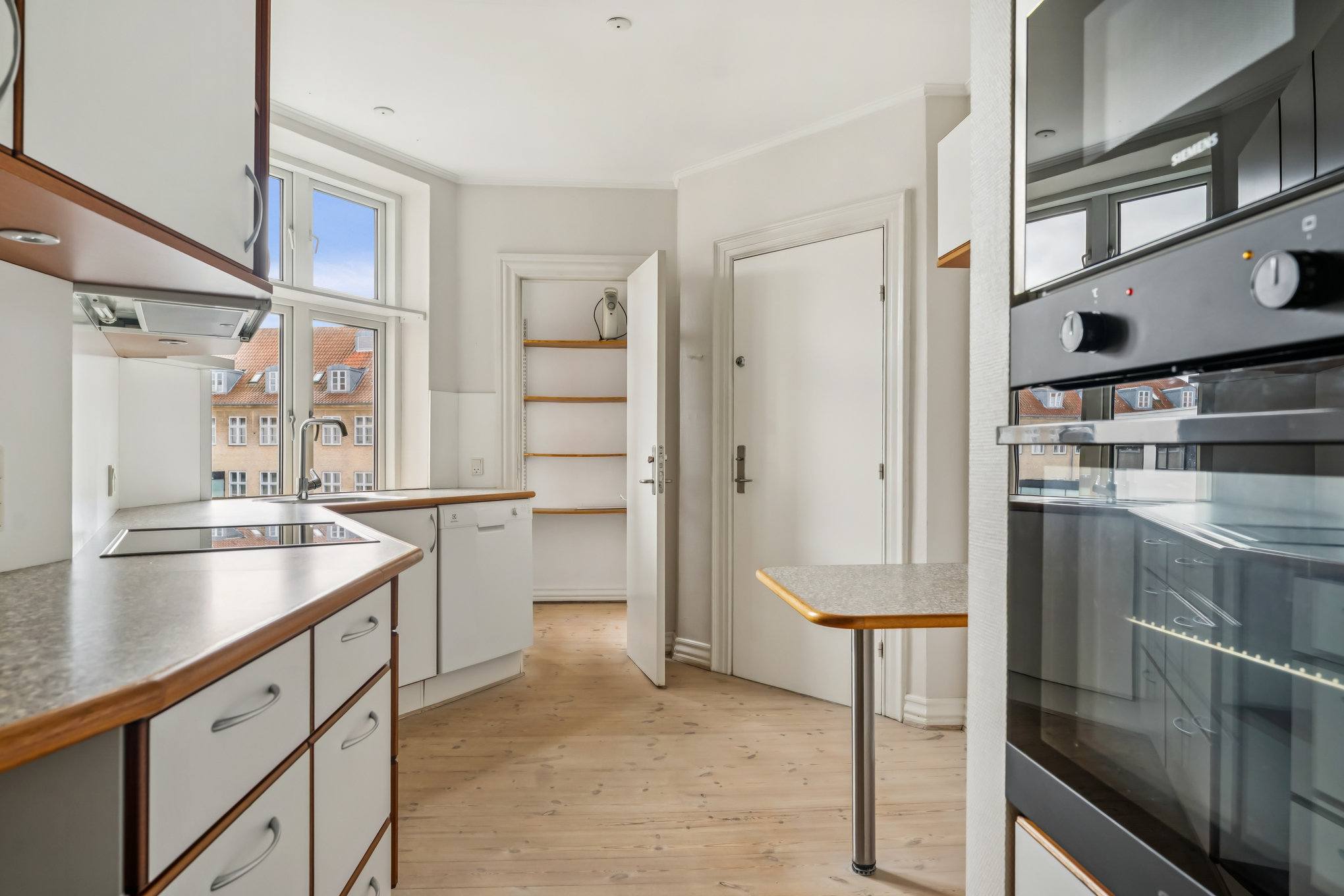 Fremhævet køkken billede i fuldskærmstilstand. Billede af Lille Voldgade 5, 1. tv., 8900 Randers C