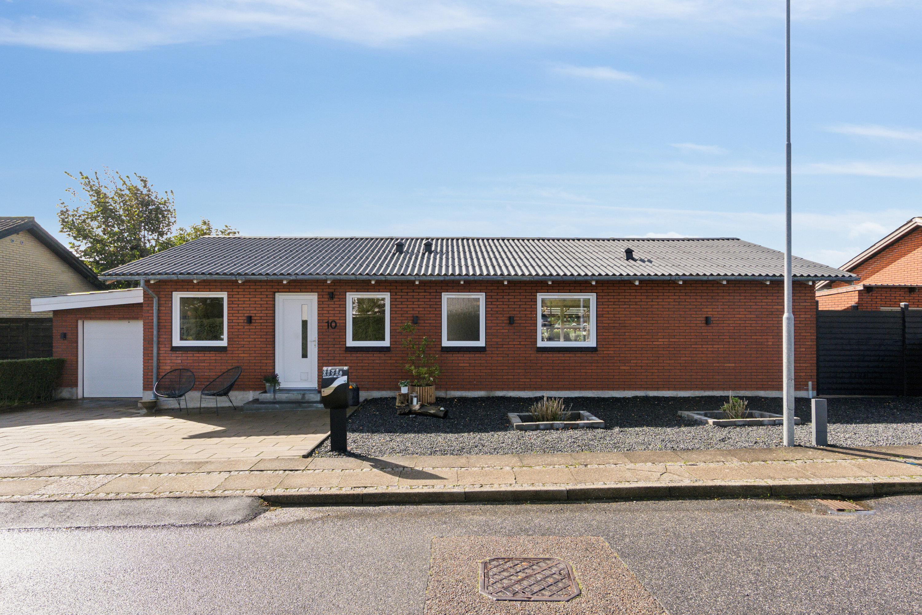 Fremhævet set fra vejen billede i fuldskærmstilstand. Billede af Tranevej 10, 7700 Thisted