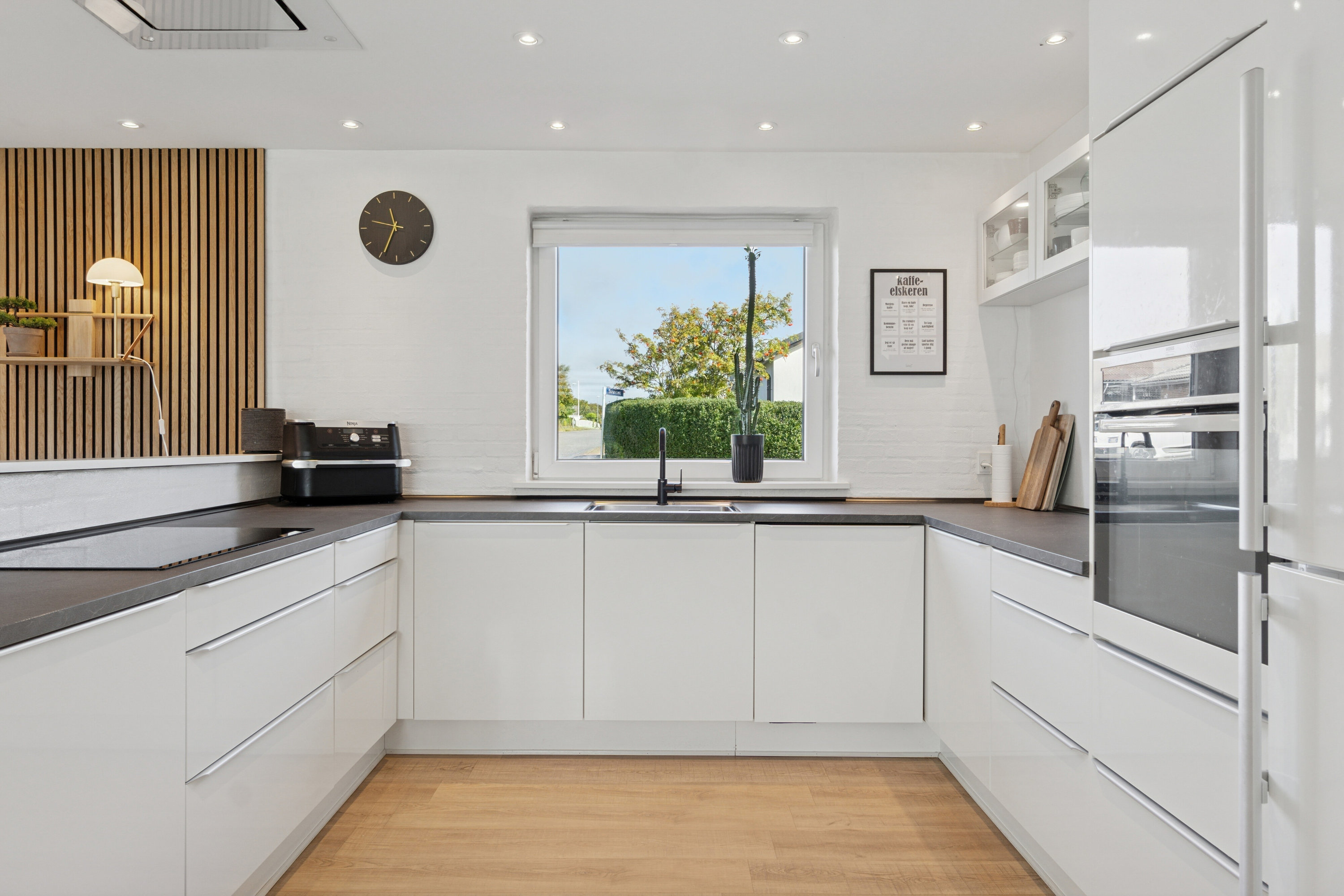 Fremhævet køkken billede i fuldskærmstilstand. Billede af Tranevej 10, 7700 Thisted