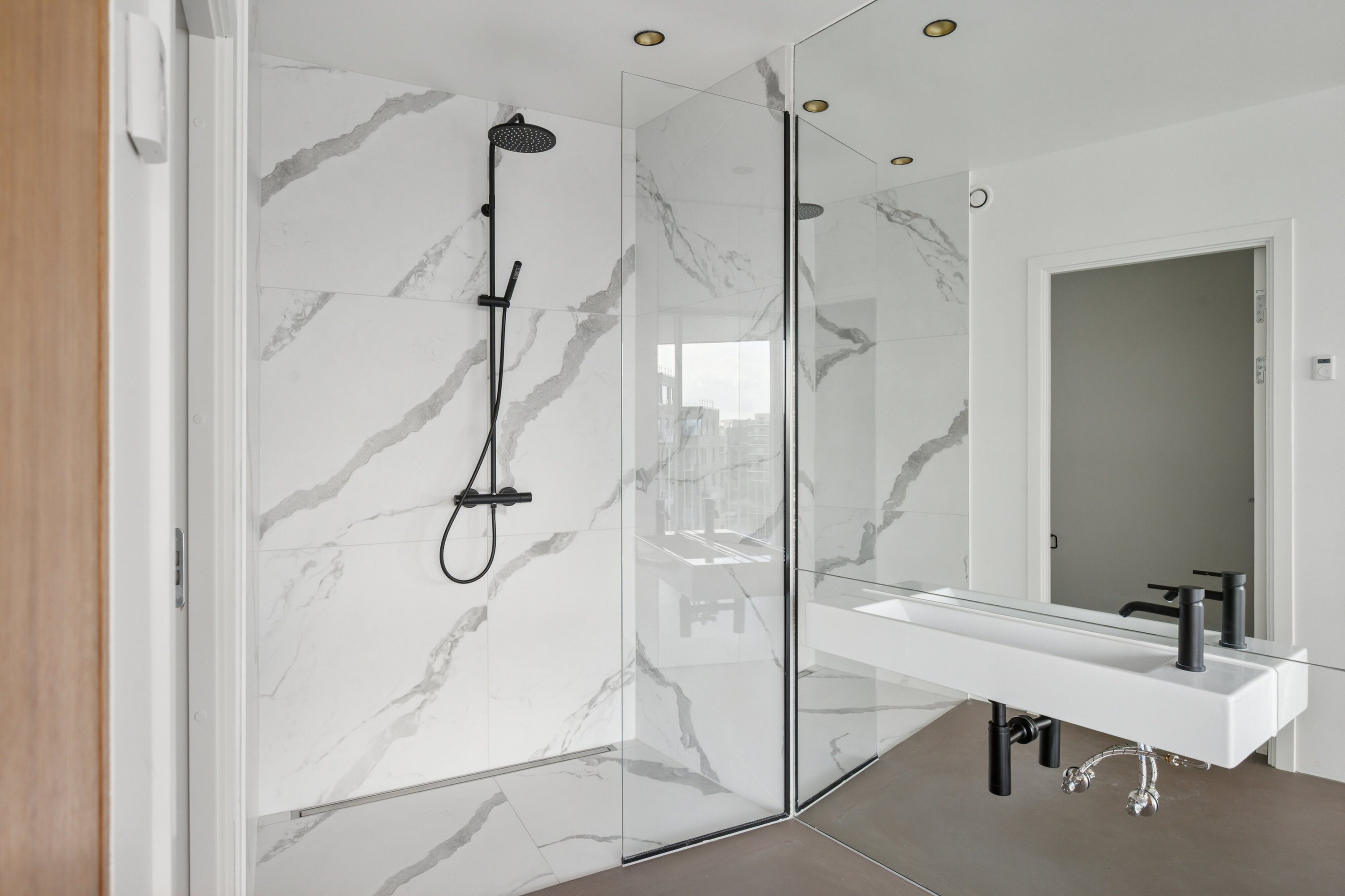 Fremhævet badeværelse billede i fuldskærmstilstand. Billede af Islands Brygge 79A, 6. tv., 2300 København S