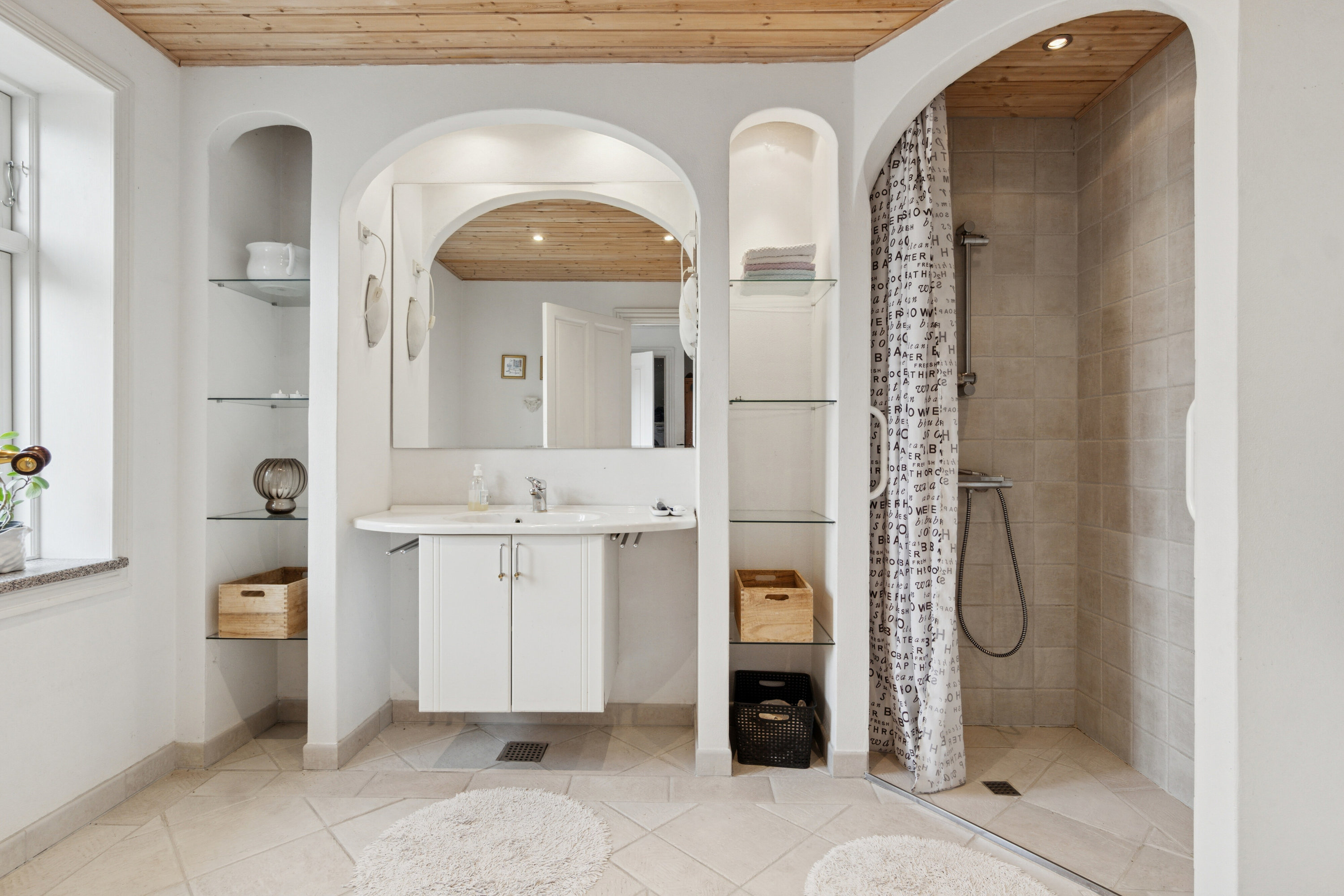 Fremhævet badeværelse billede i fuldskærmstilstand. Billede af Storkevej 8, 7741 Frøstrup