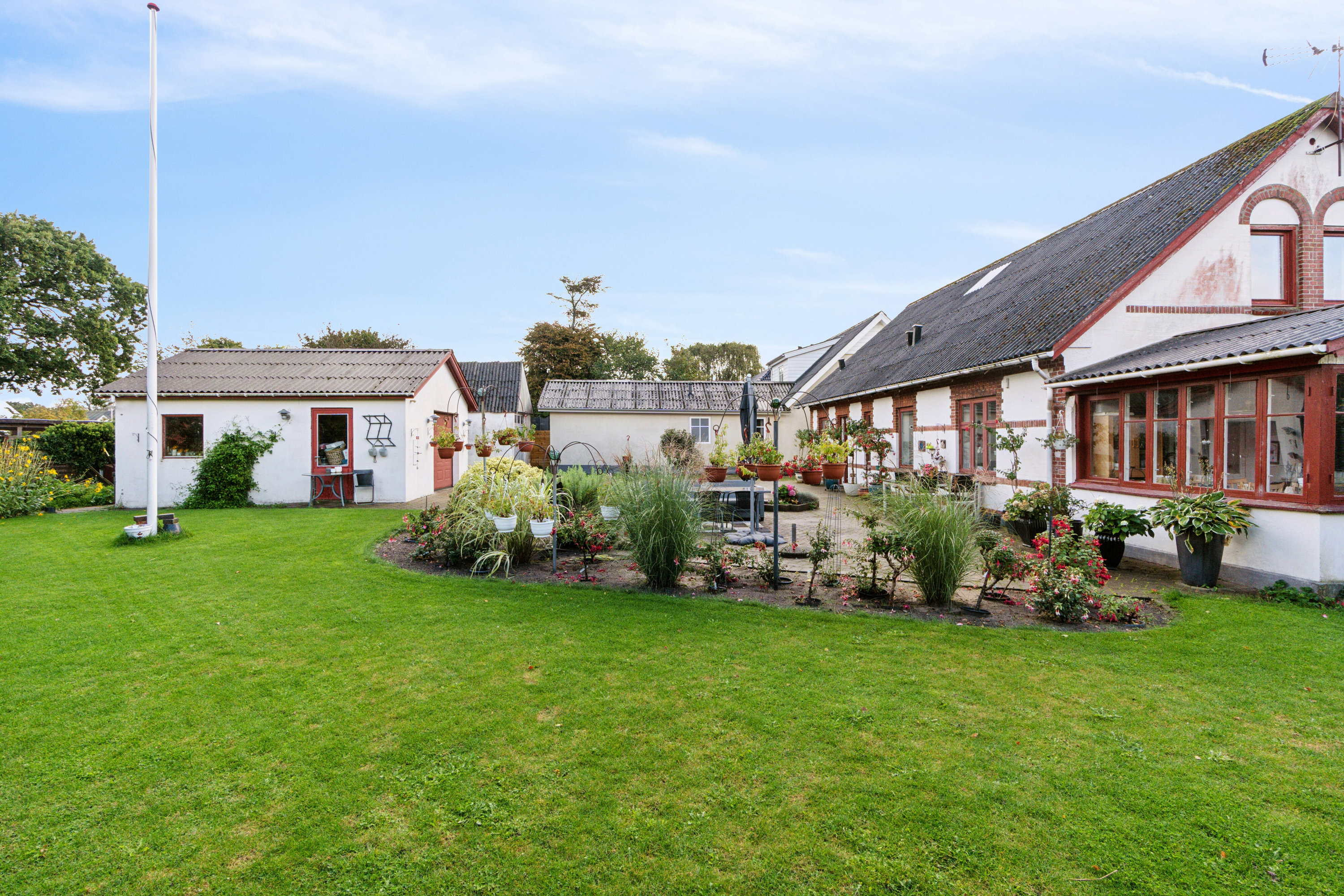 Fremhævet set fra haven billede i fuldskærmstilstand. Billede af Storkevej 8, 7741 Frøstrup