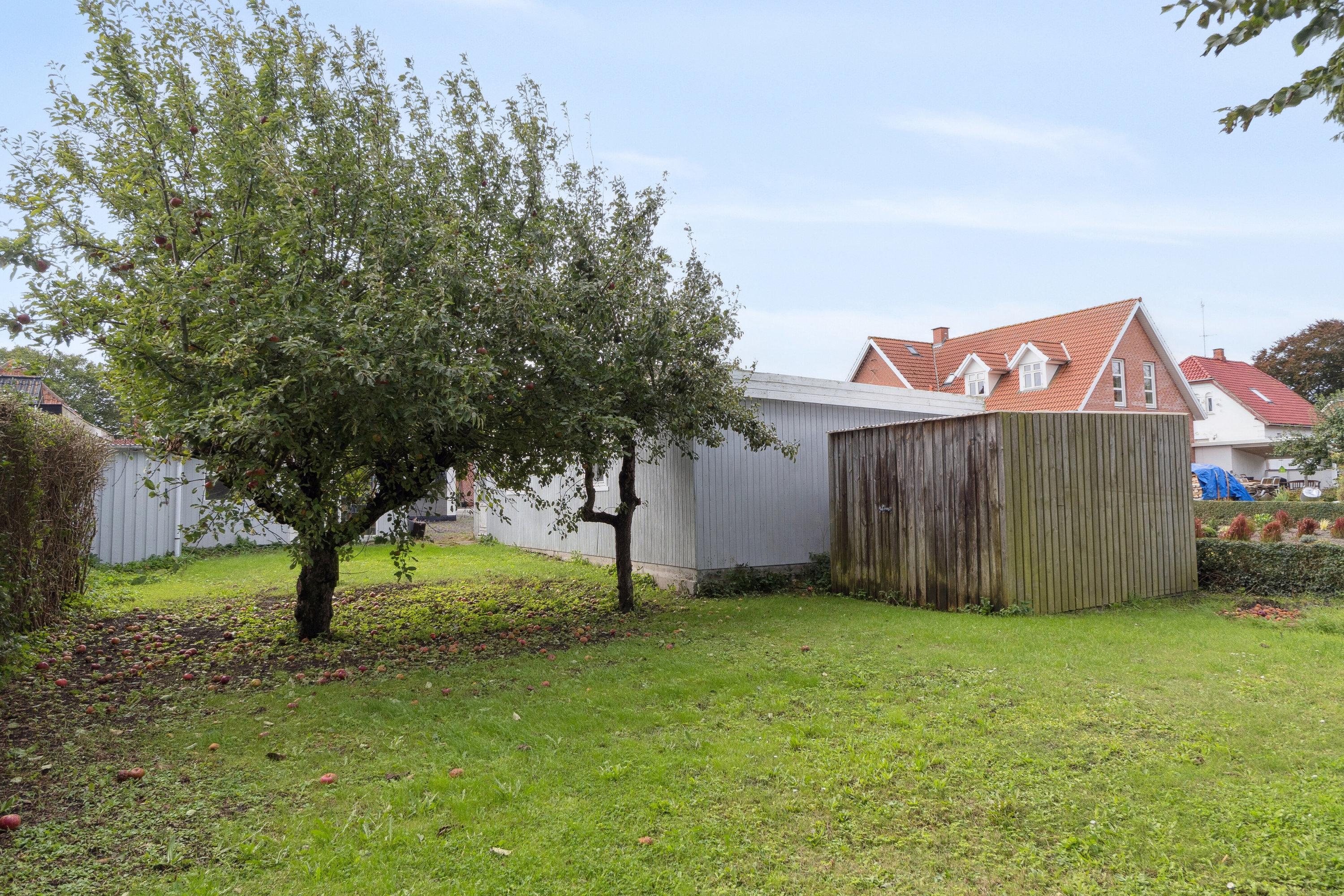 Fremhævet set fra haven billede i fuldskærmstilstand. Billede af Klarskovvej 75, 4760 Vordingborg