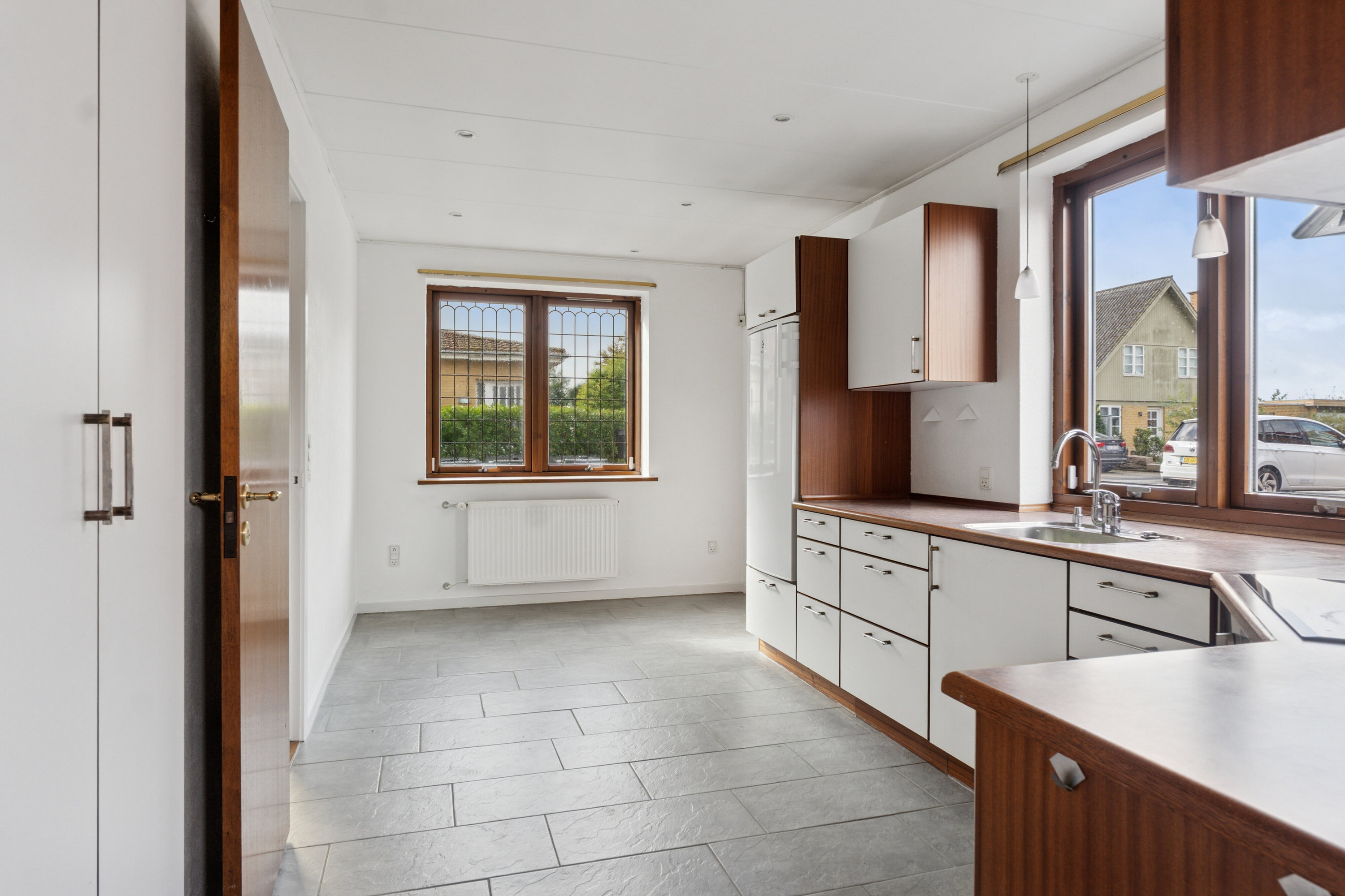 Fremhævet køkken billede i fuldskærmstilstand. Billede af Klarskovvej 75, 4760 Vordingborg