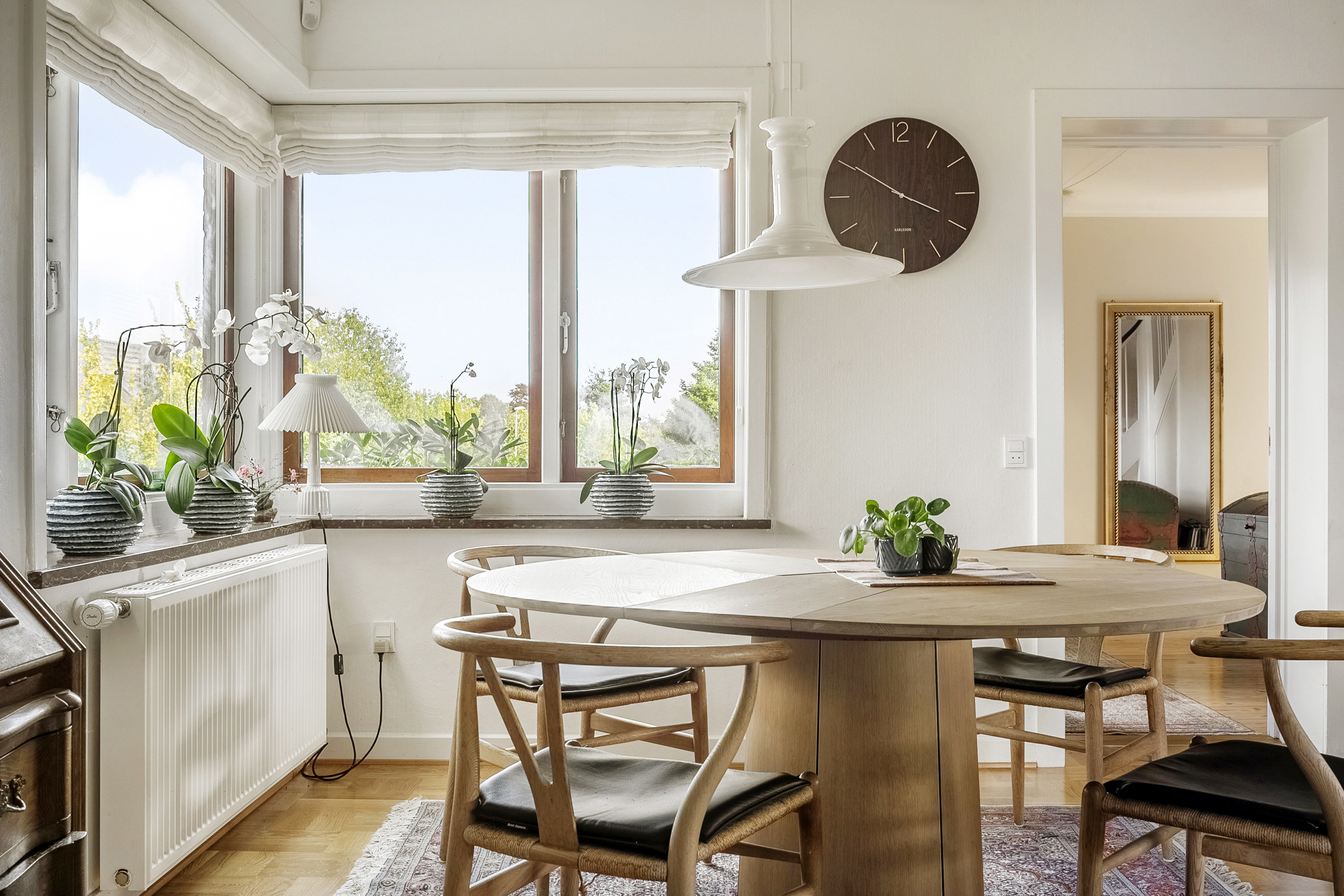 Fremhævet spisestue billede i fuldskærmstilstand. Billede af Barrit Langgade 102, 7150 Barrit