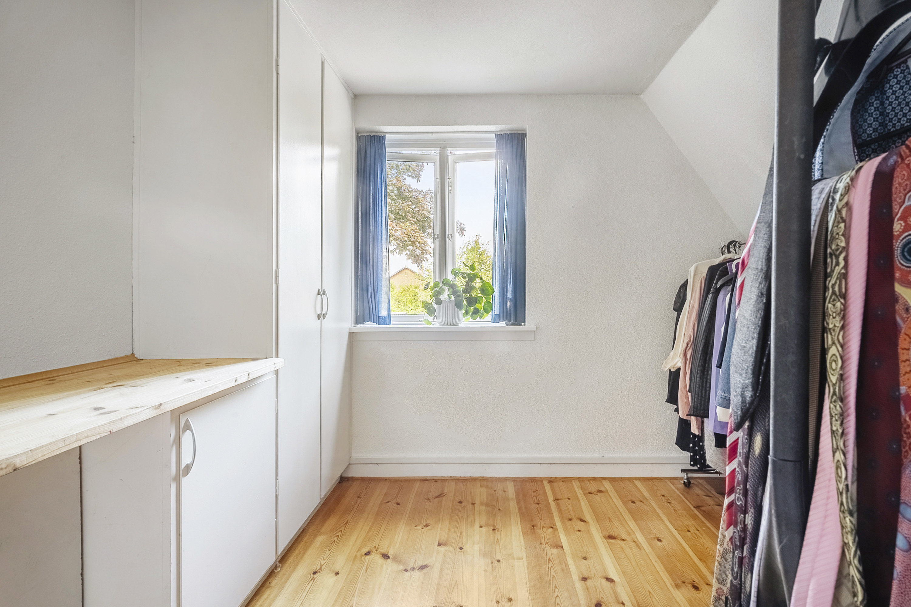 Fremhævet værelse billede i fuldskærmstilstand. Billede af Barrit Langgade 102, 7150 Barrit