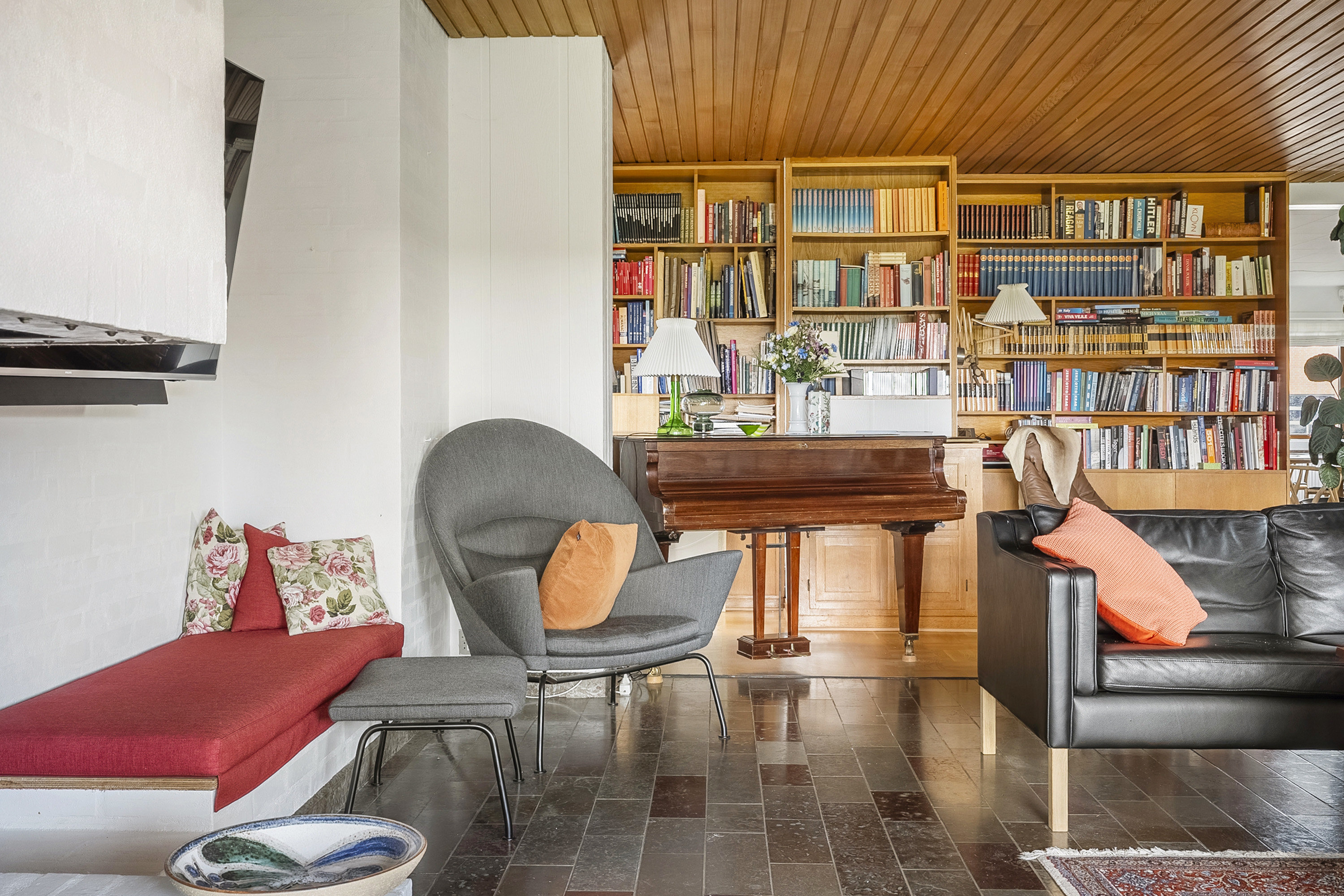 Fremhævet stue billede i fuldskærmstilstand. Billede af Barrit Langgade 102, 7150 Barrit