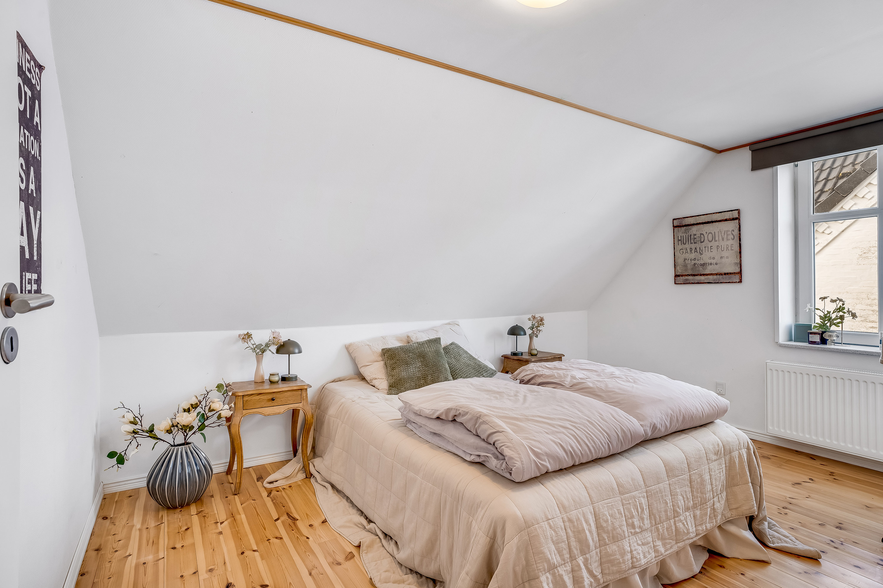 Fremhævet soveværelse billede i fuldskærmstilstand. Billede af Slagterivej 8, 4930 Maribo