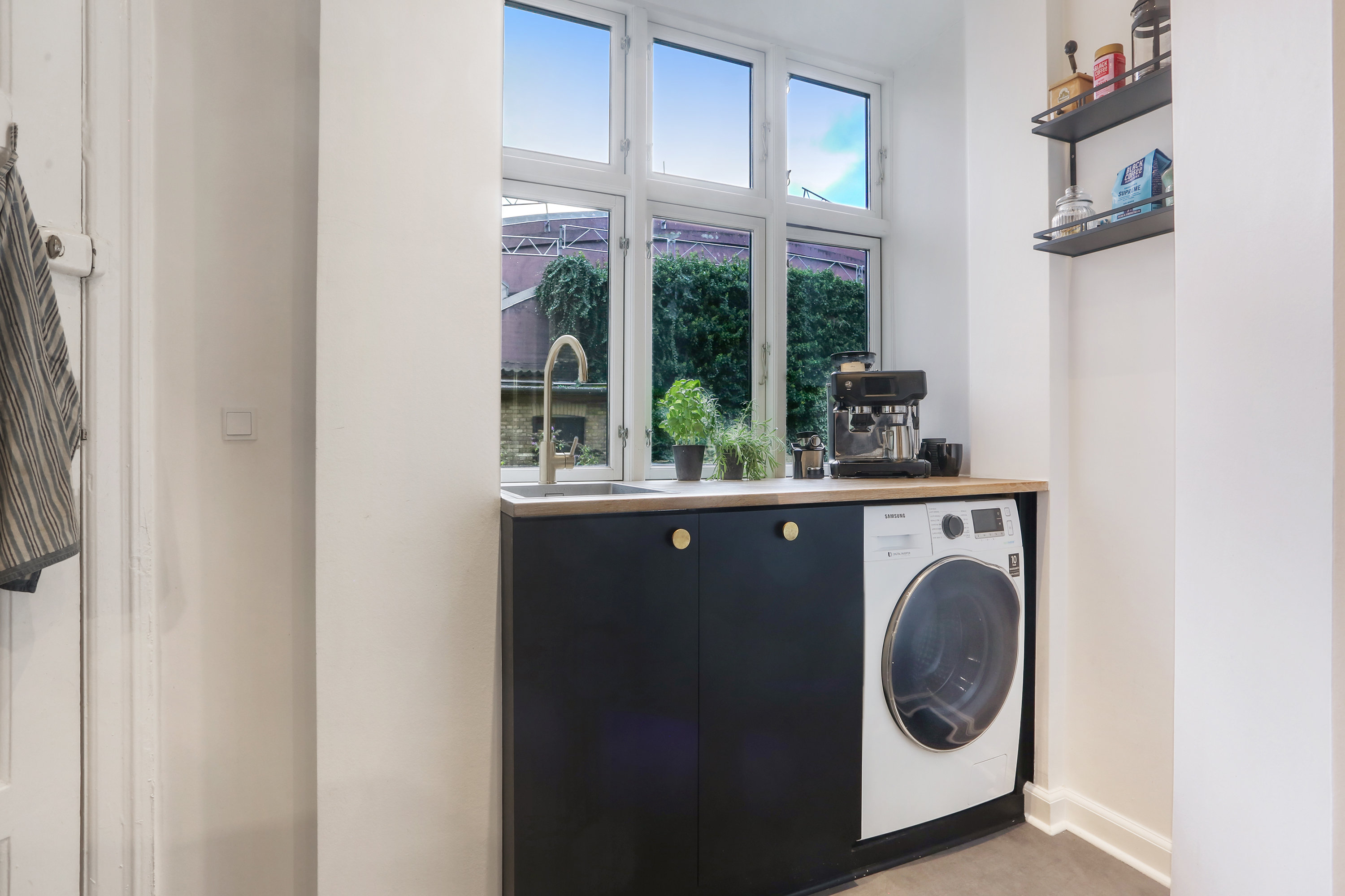 Fremhævet  billede i fuldskærmstilstand. Billede af Amagerbrogade 125, 1. th., 2300 København S